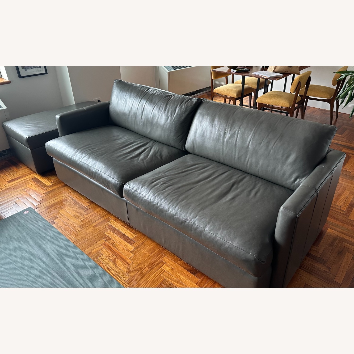 Crate & Barrel　ラウンジチェア　エレガント　ヴィンテージ　ソファ Crate & Barrel ラウンジチェア エレガント ヴィンテージ ソファ