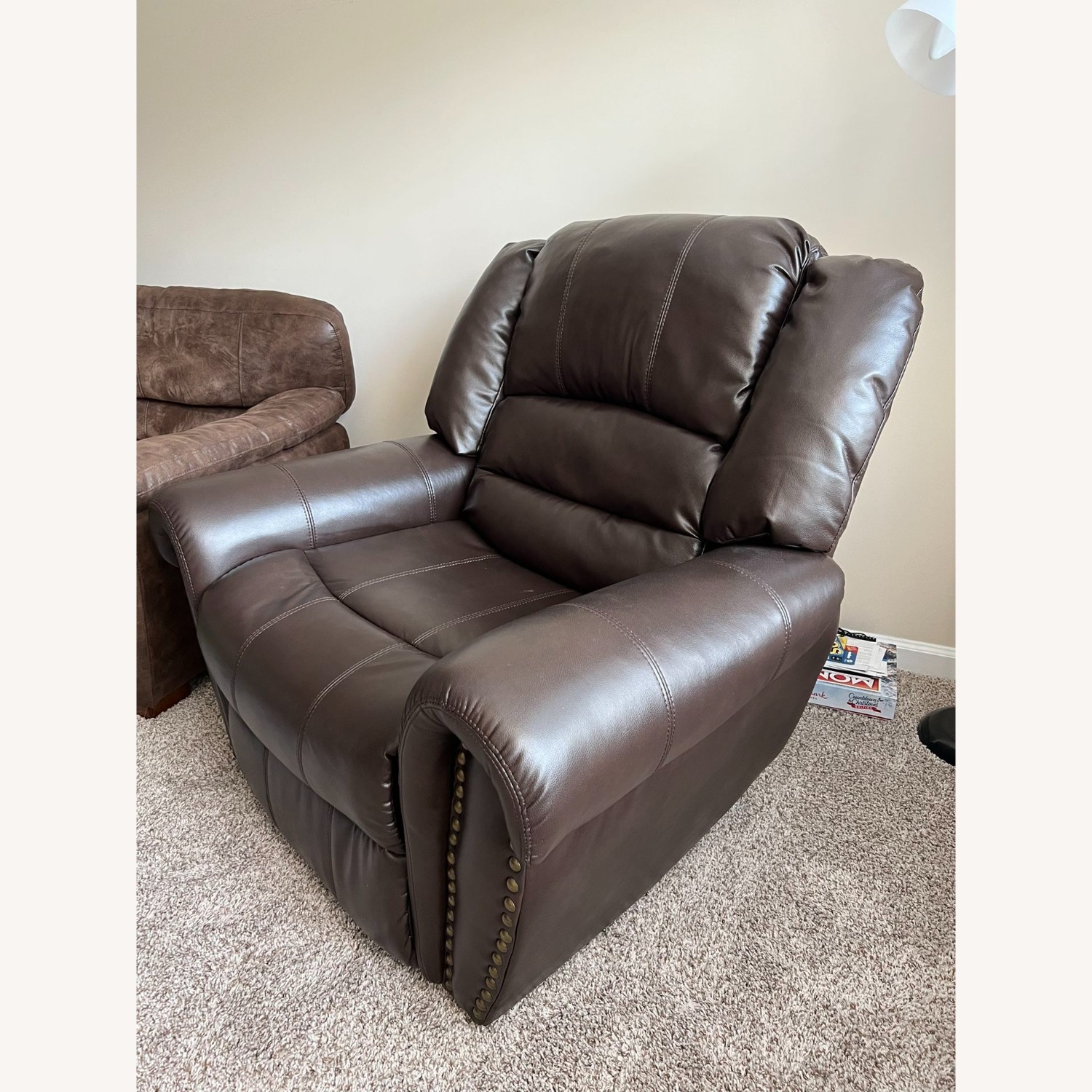 Berno Vegan Leather Power Recliner - image-1