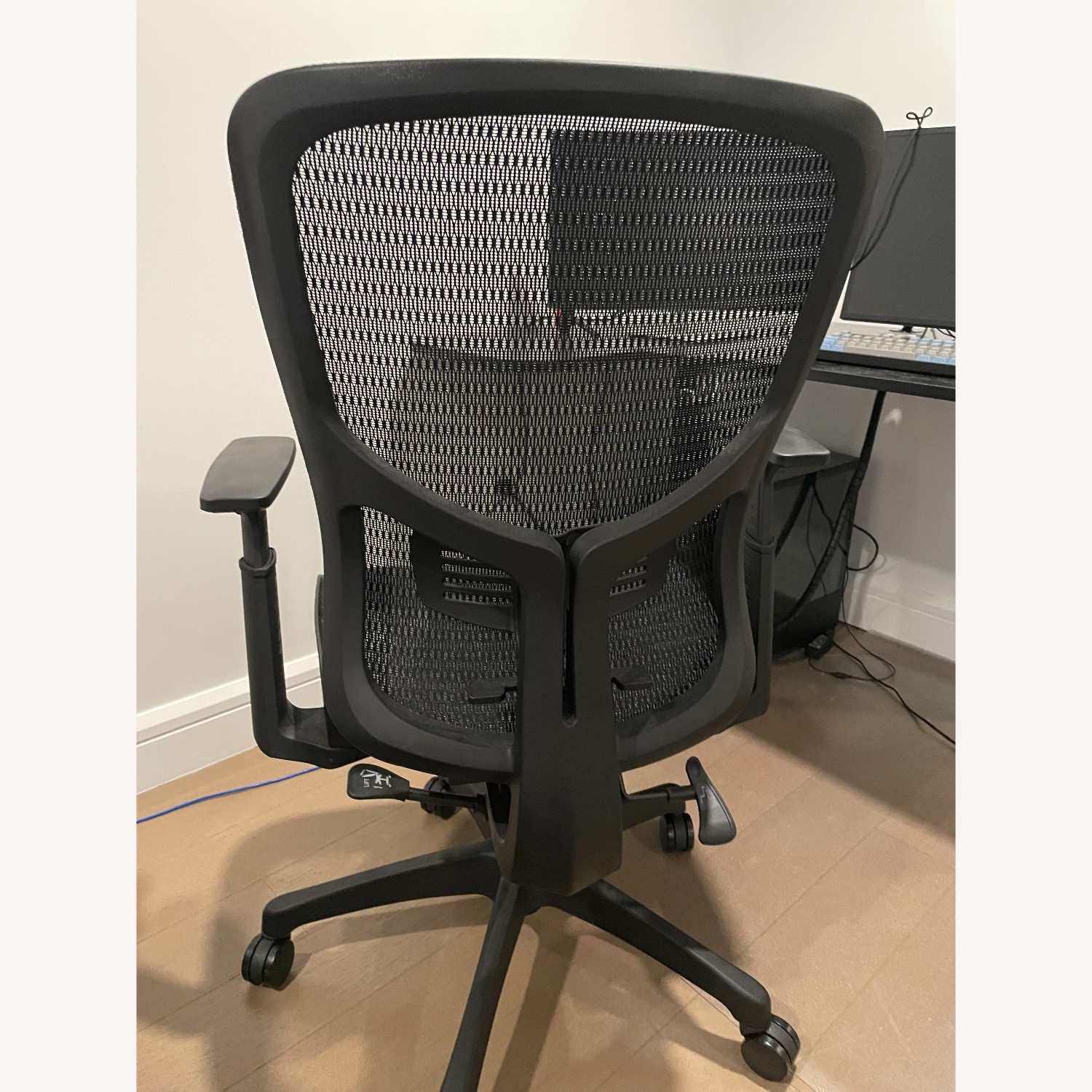 Staples Kroy Ergonomic Mesh Swivel Task Chair, Black - image-2