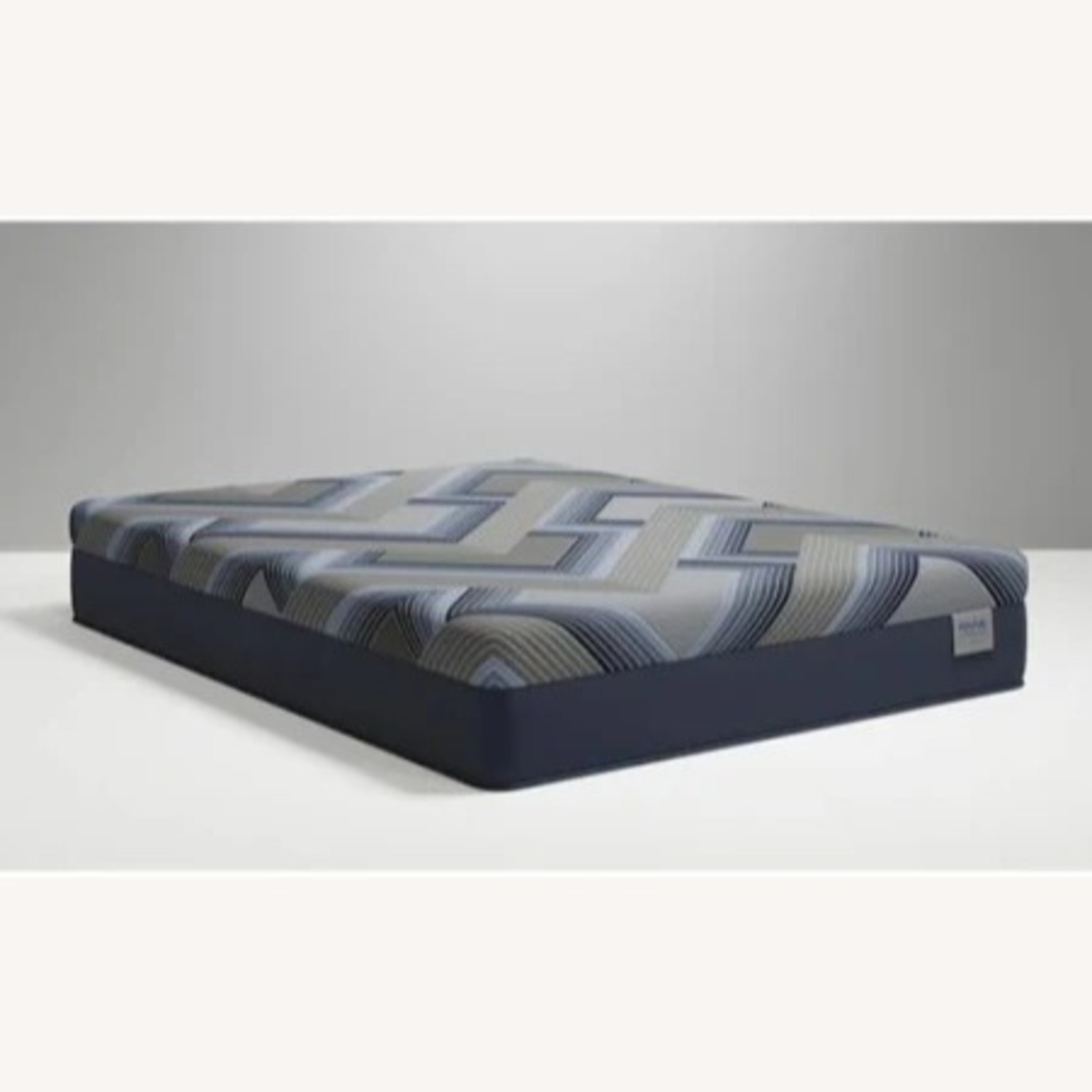 Pierce Cal King Bed W Storage - image-4