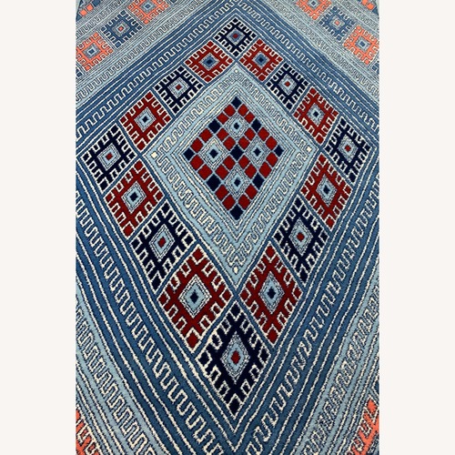 Used Royal Knotted Carpet 100% Naturally Dyed Wool for sale on AptDeco