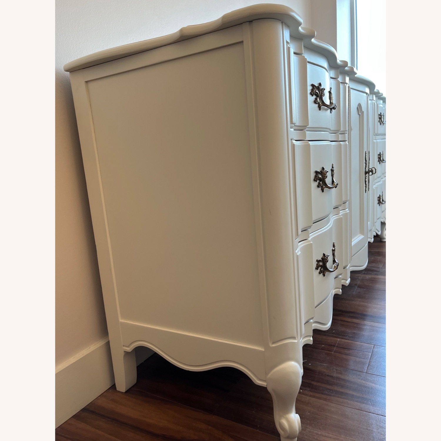 Vintage French Country 9-drawer Dresser - image-3