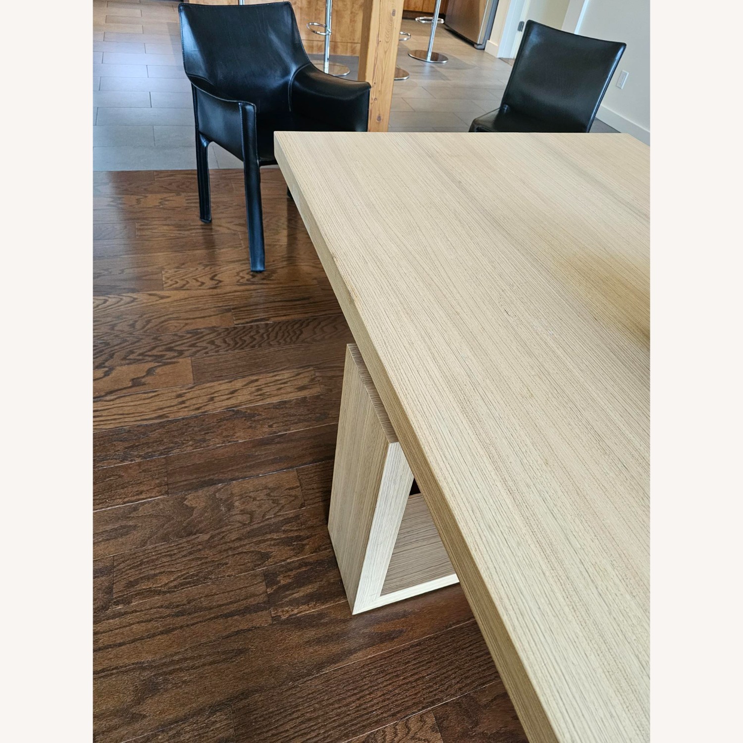 Stunning Cecchini Zebra Wood Dining Table - image-13