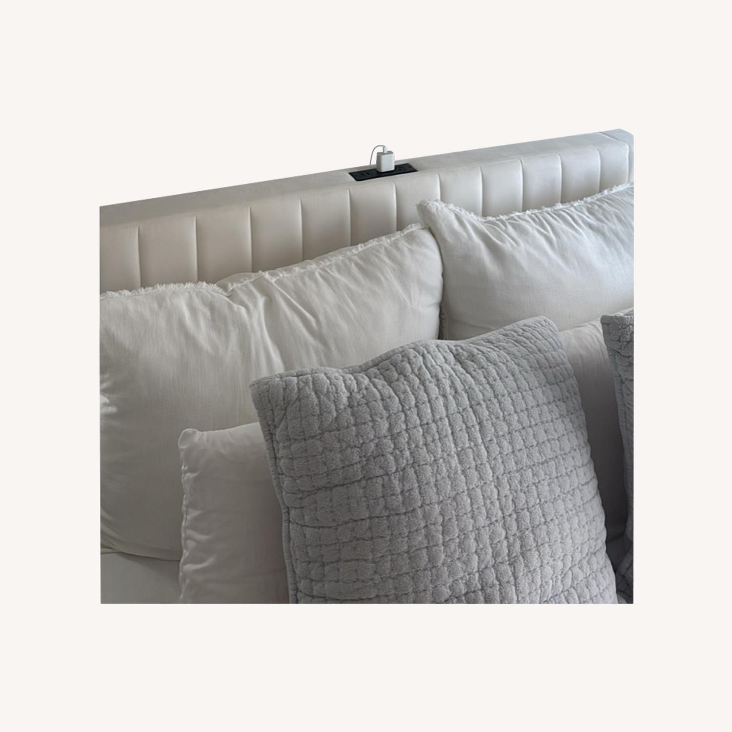 White Bed fFrame With Charging Port - image-0