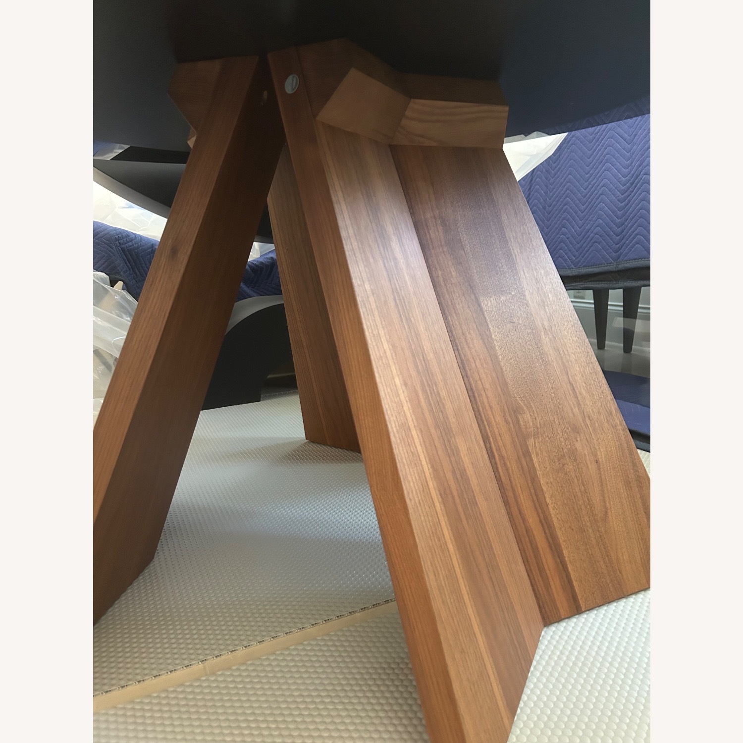 Calligaris High End Italian Designer Dining Table and Chairs - image-4