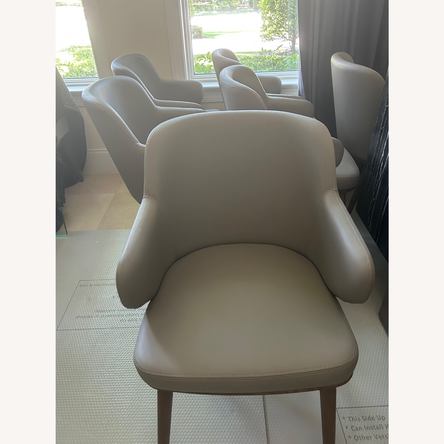 Calligaris High End Italian Designer Dining Table and Chairs - image-5