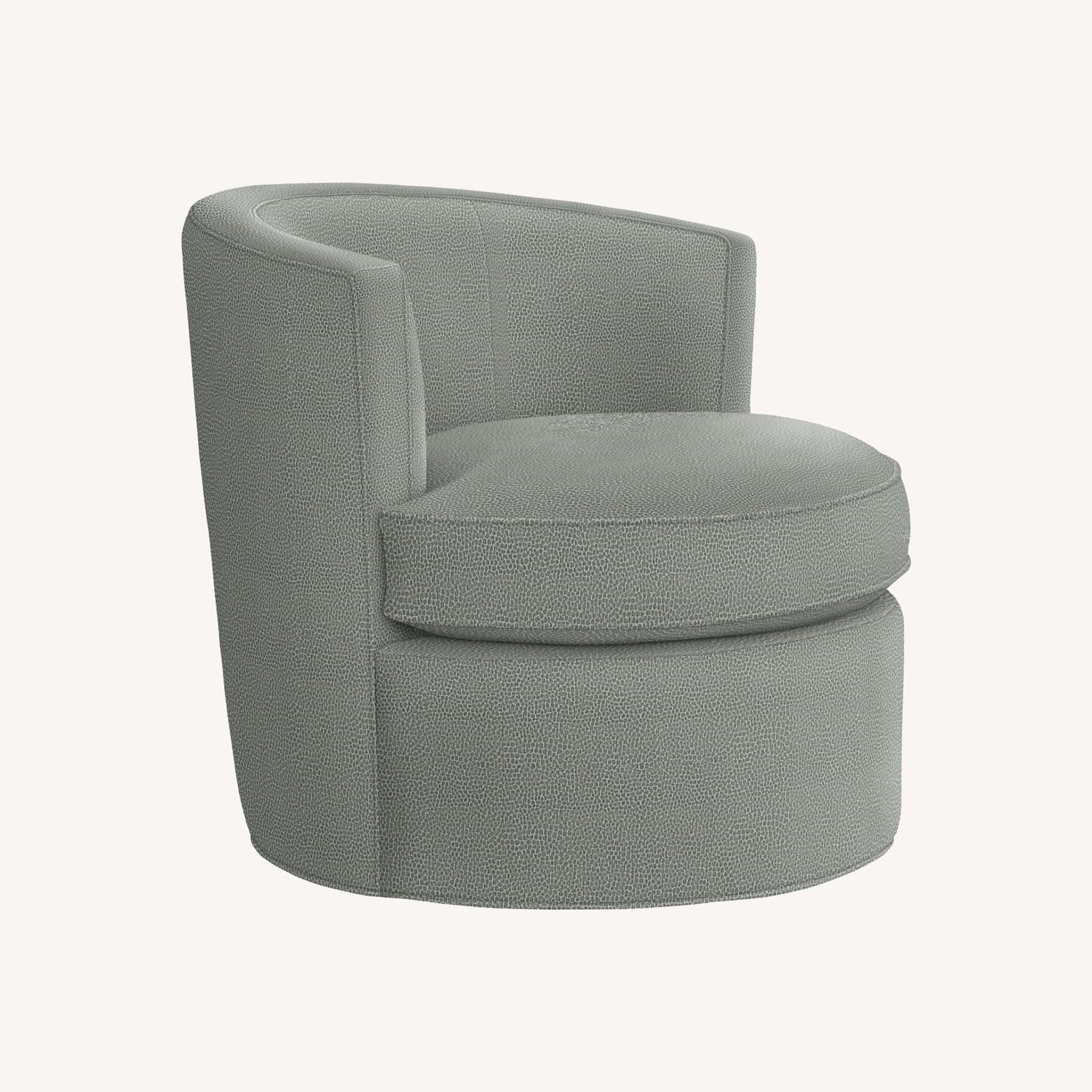Room & Board Otis Swivel Chair - Thumbnail 4