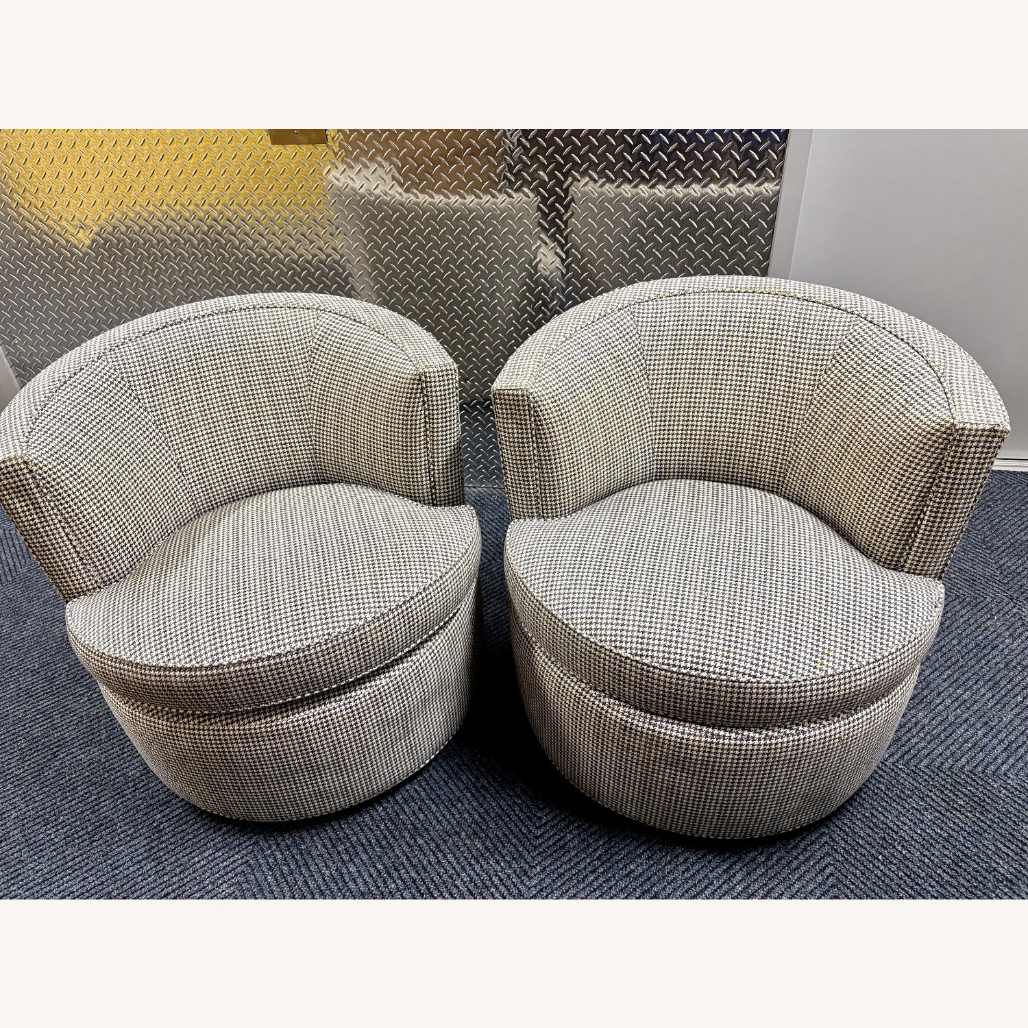Room & Board Otis Swivel Chair - image-2