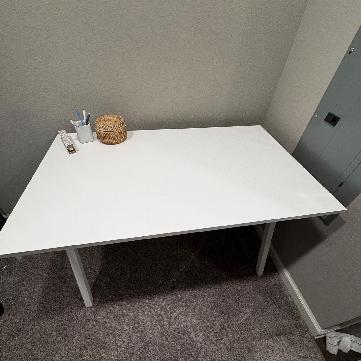 IKEA Trotten Desk White - image-2
