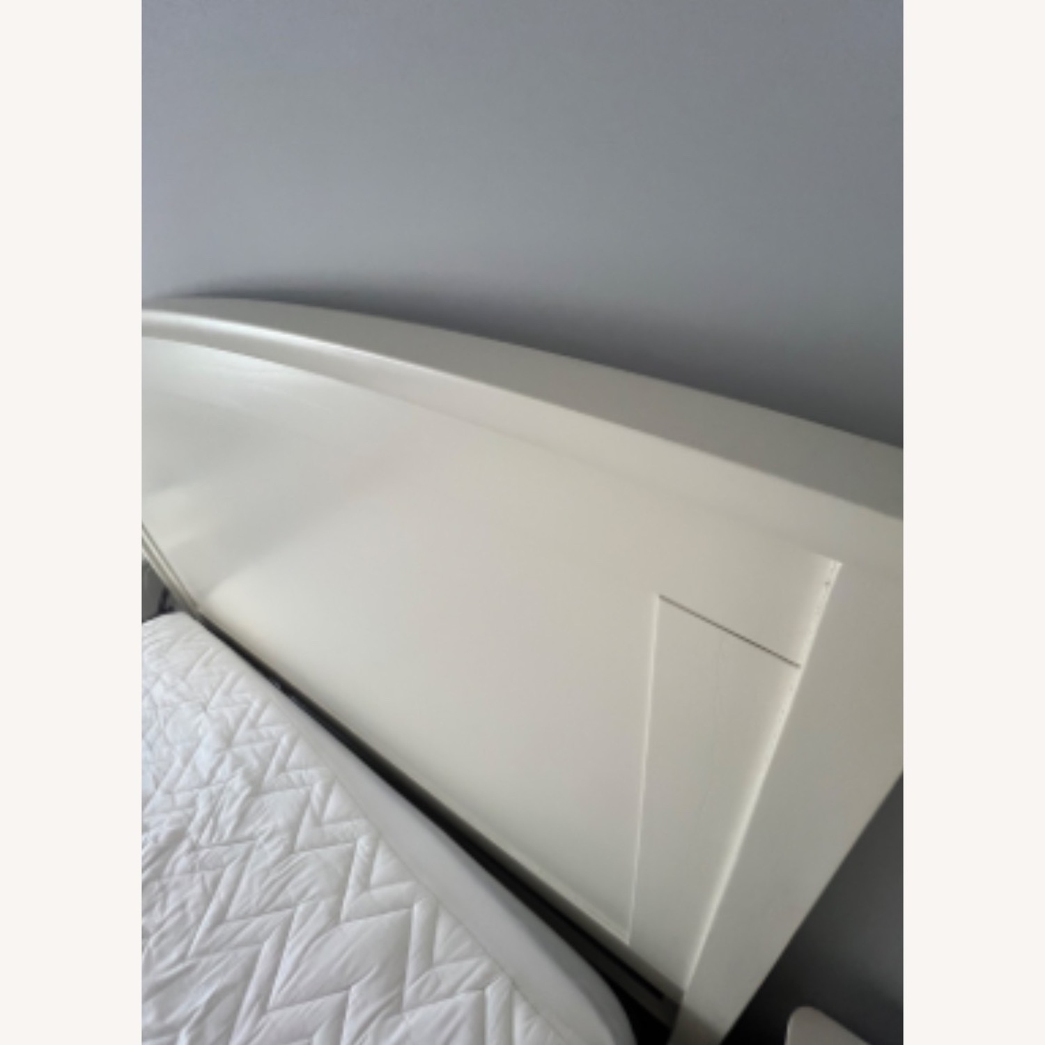 Pottery Barn Chloe Queen White Bed - image-4