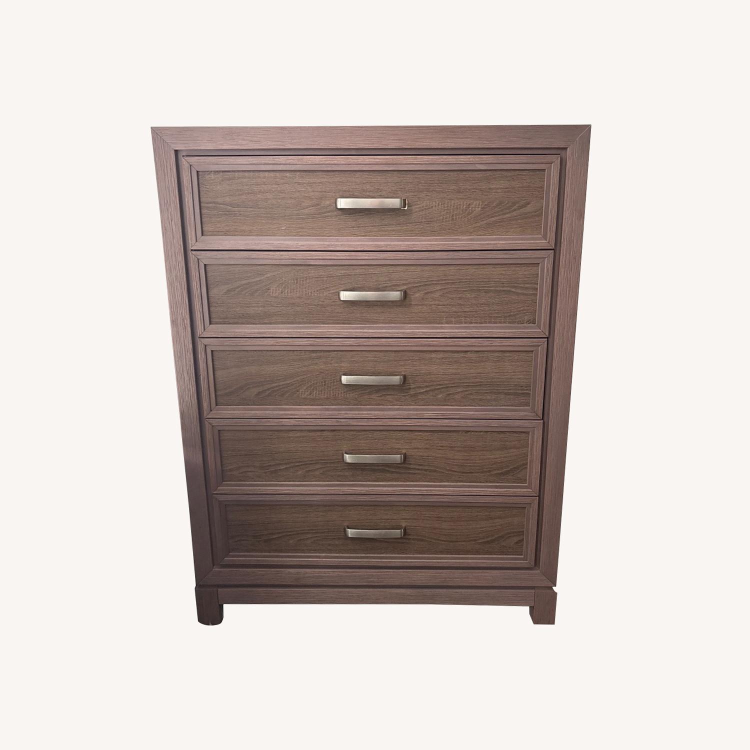 Rooms To Go Marlow Brown Chest - image-0