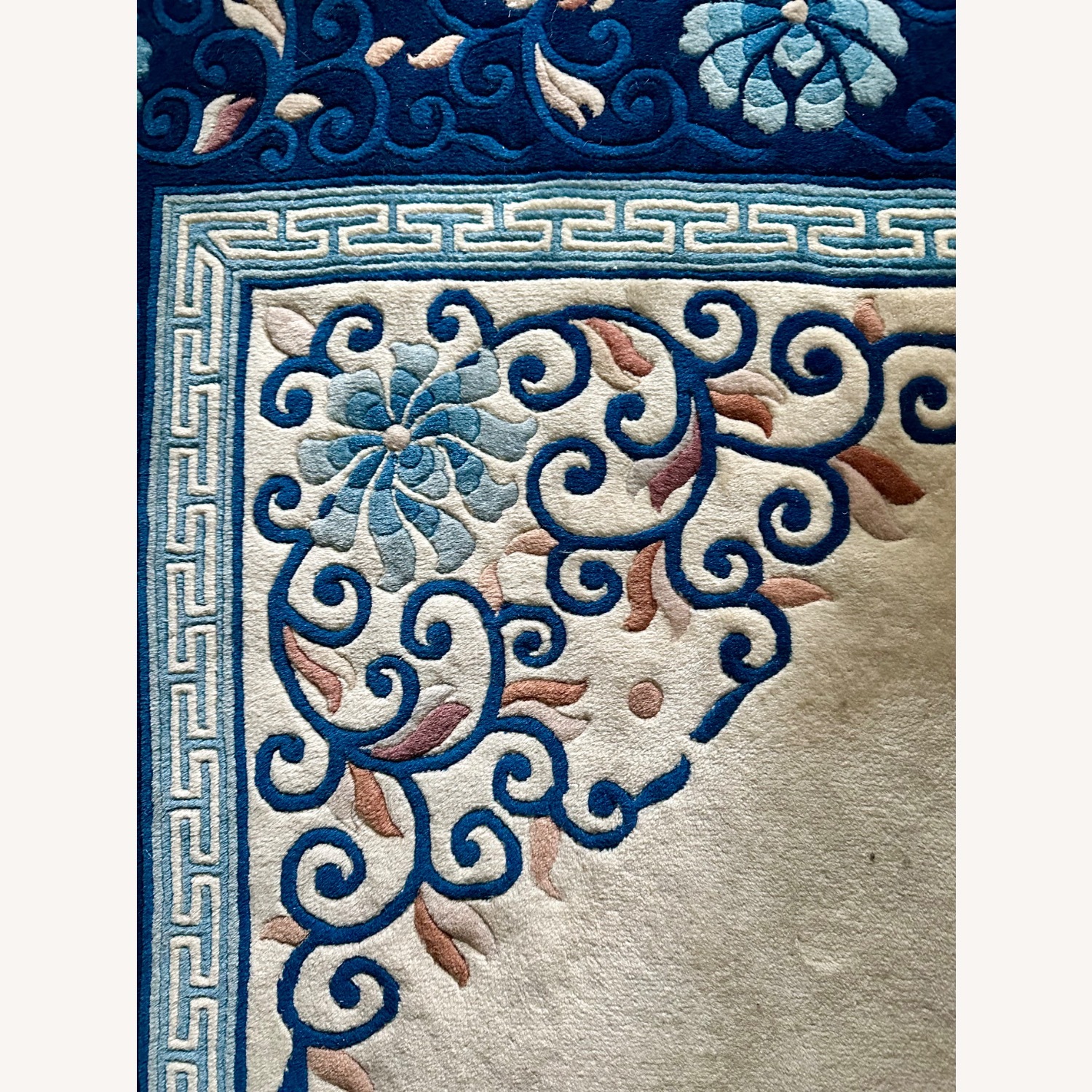 Hand-knotted Chinese Wool Rug - image-1