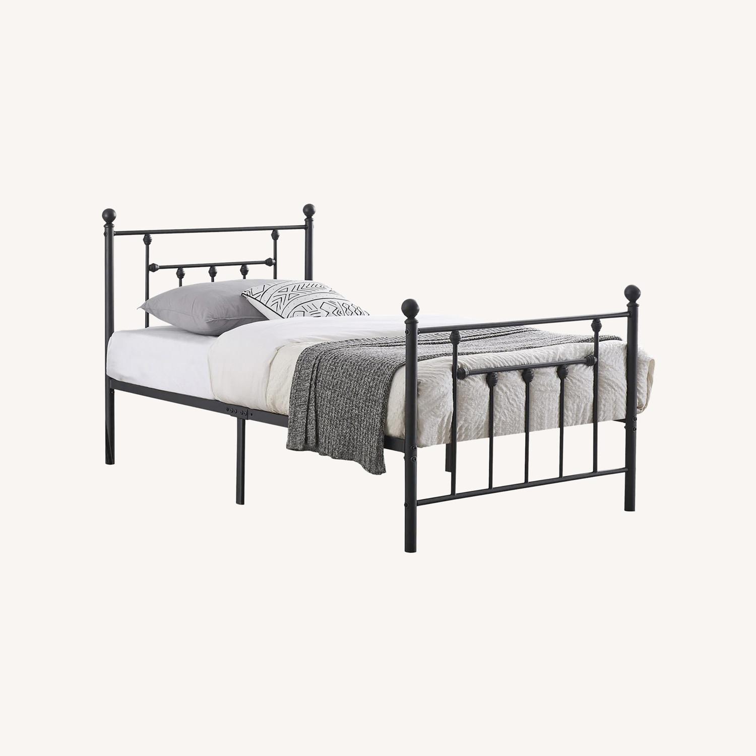 Kempst Twin Size Metal Platform Bed - image-0