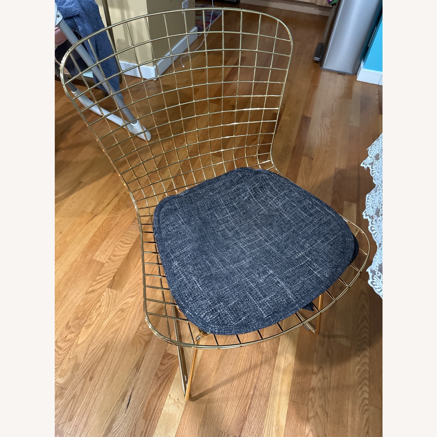 Jayson Homes Contemporary Dining Set  - image-3