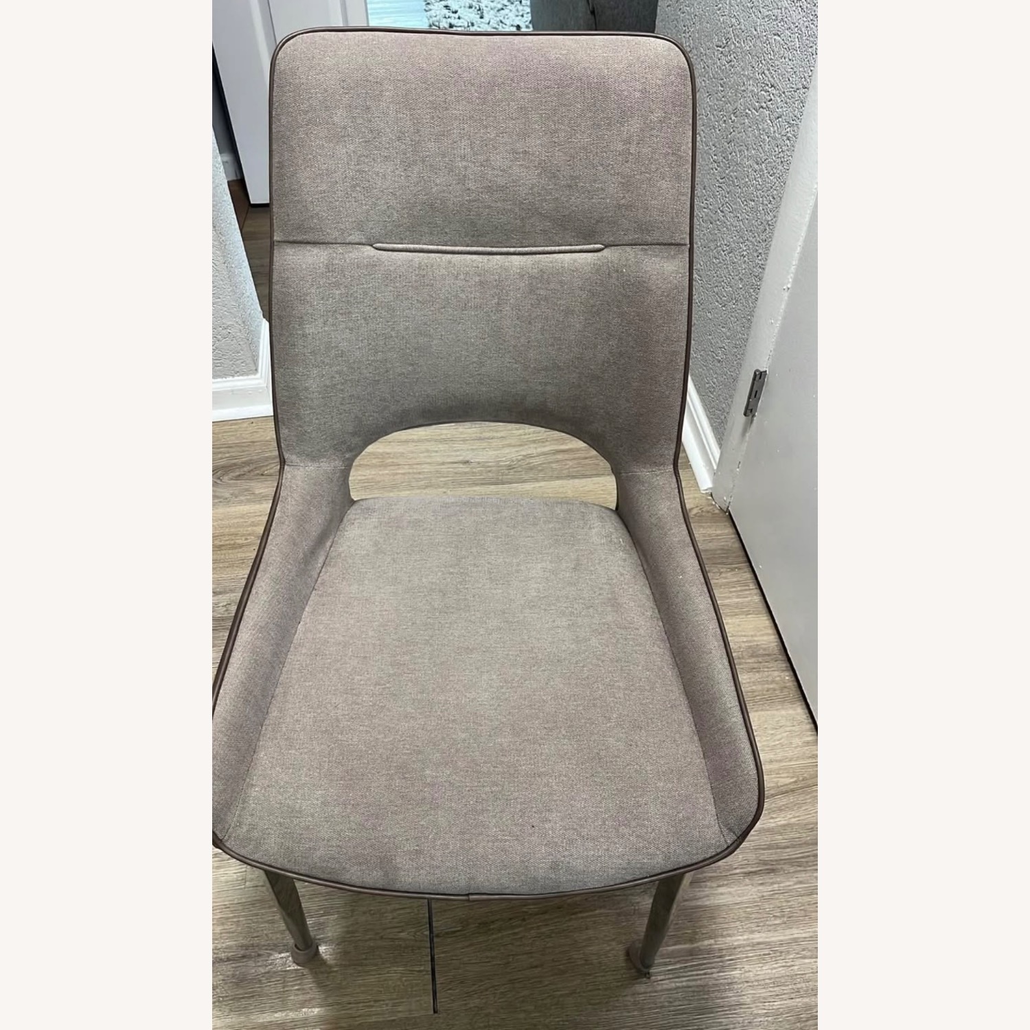 Modern 6-Seater Dining Table Set - image-4