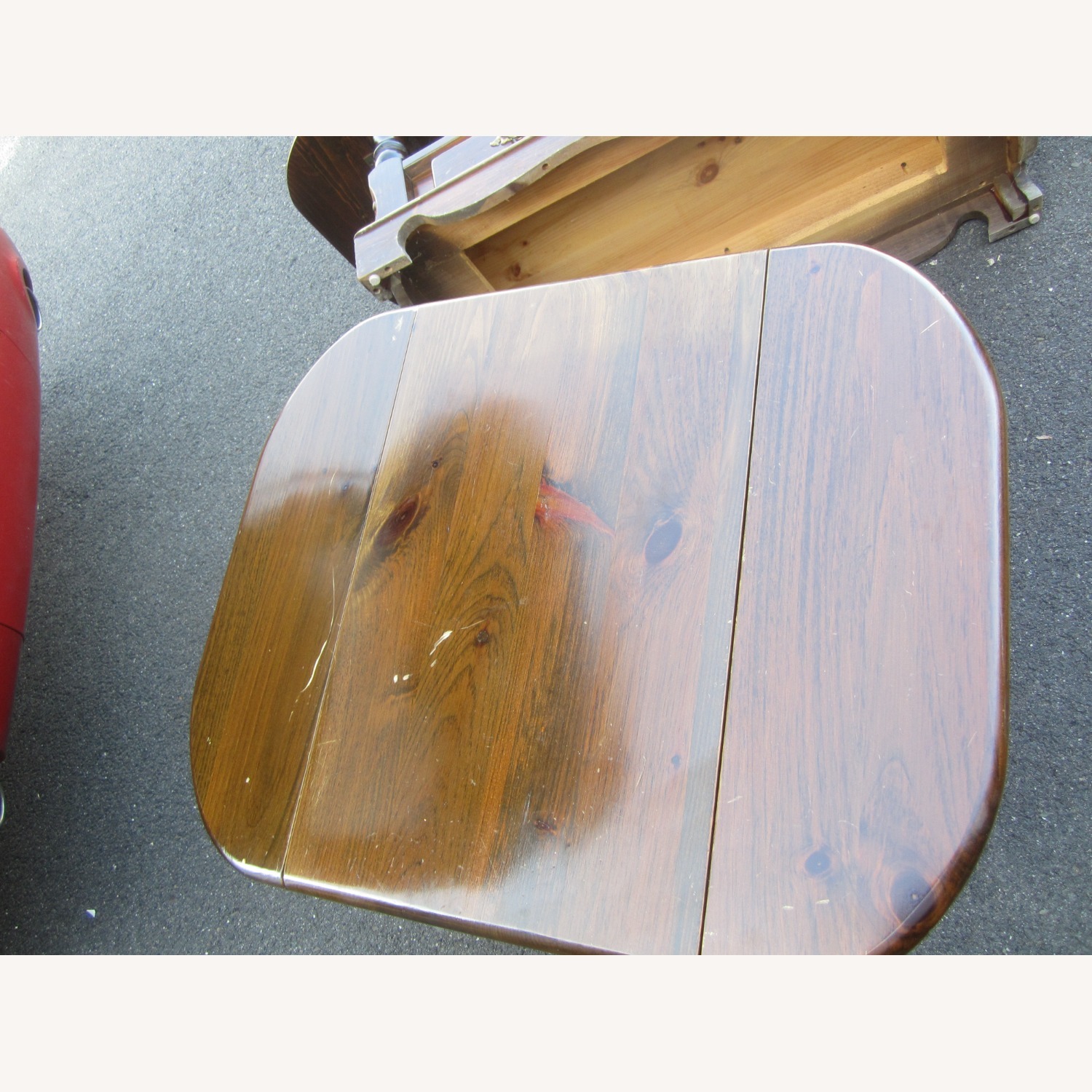 Vintage 3 Piece Colonial Table Set - image-23