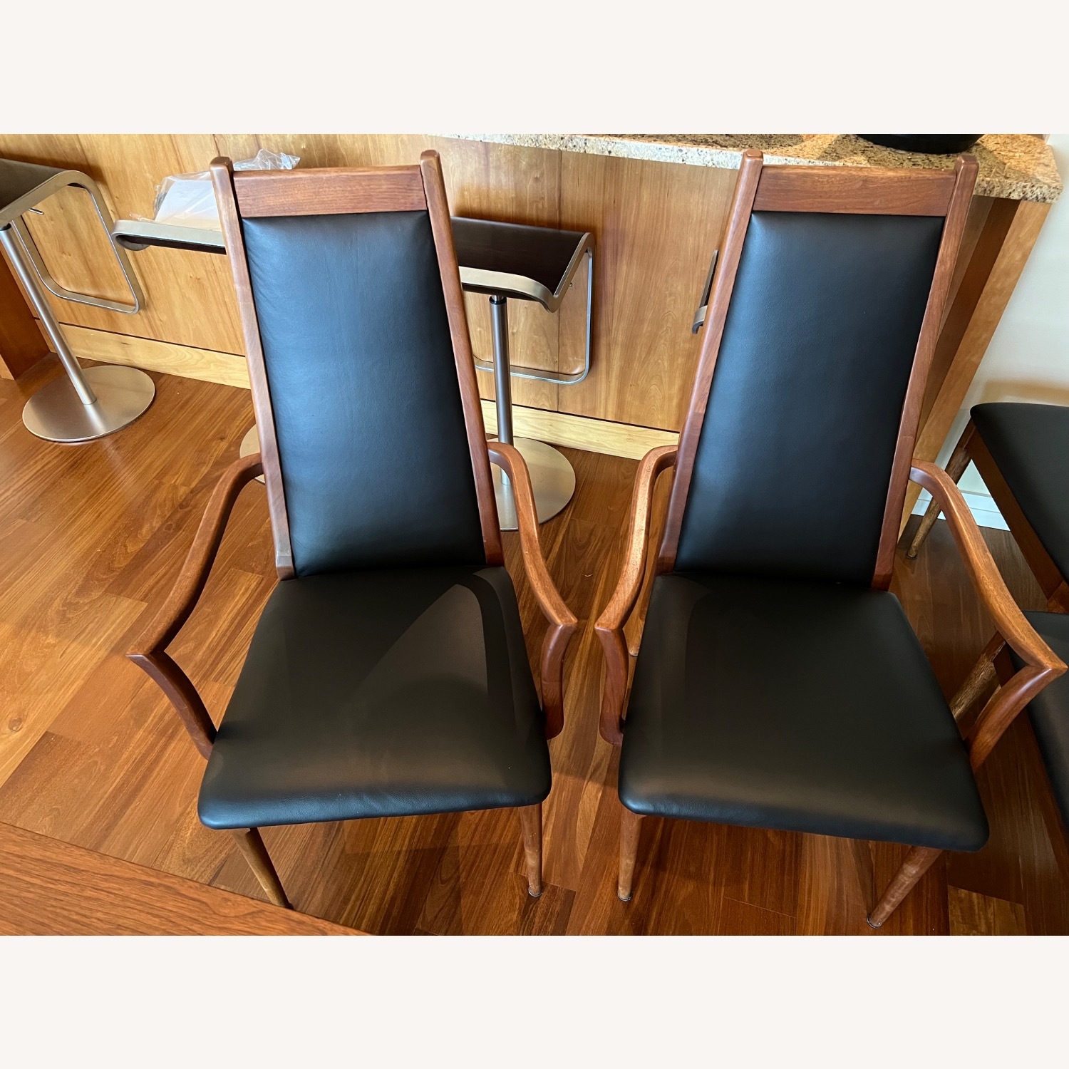 MCM Dining Set – Foster McDavid, Broyhill - image-5