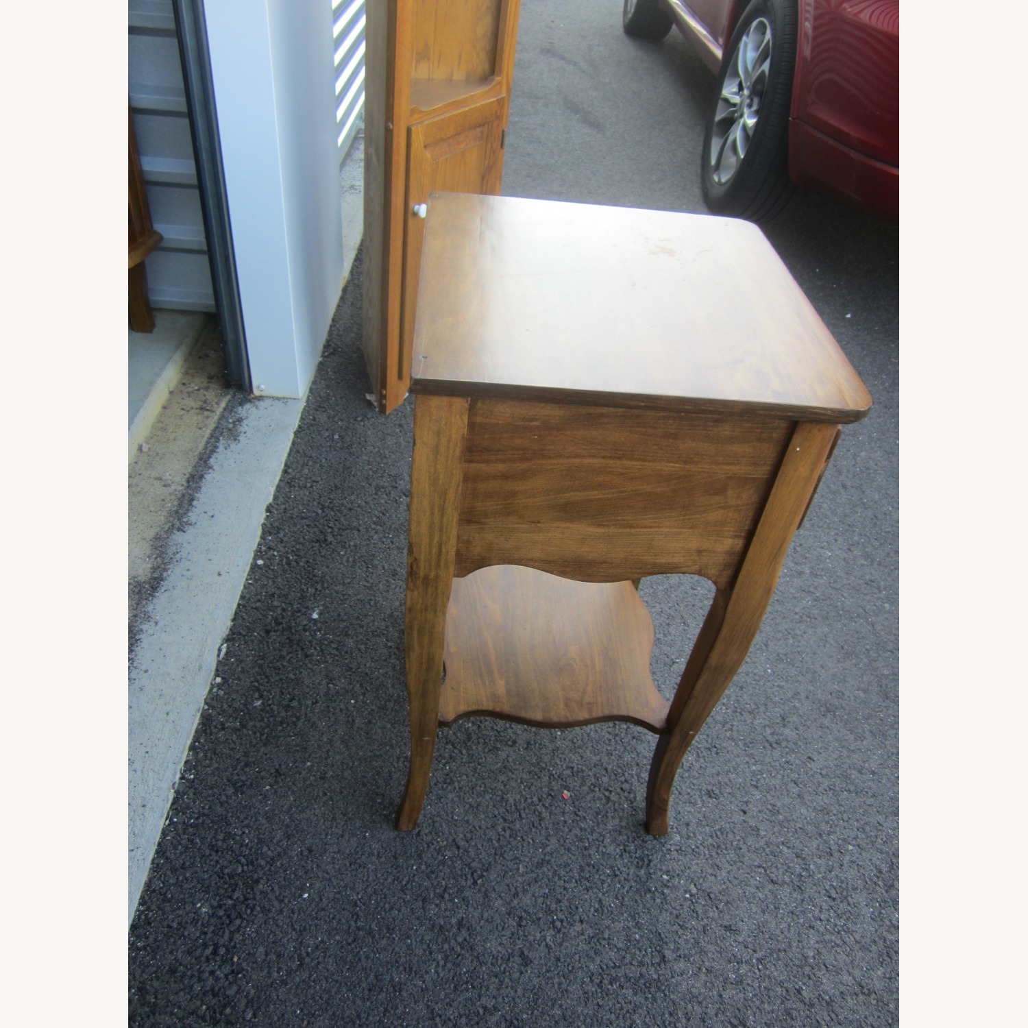Vintage Accent Table Med Oak Stained - image-3