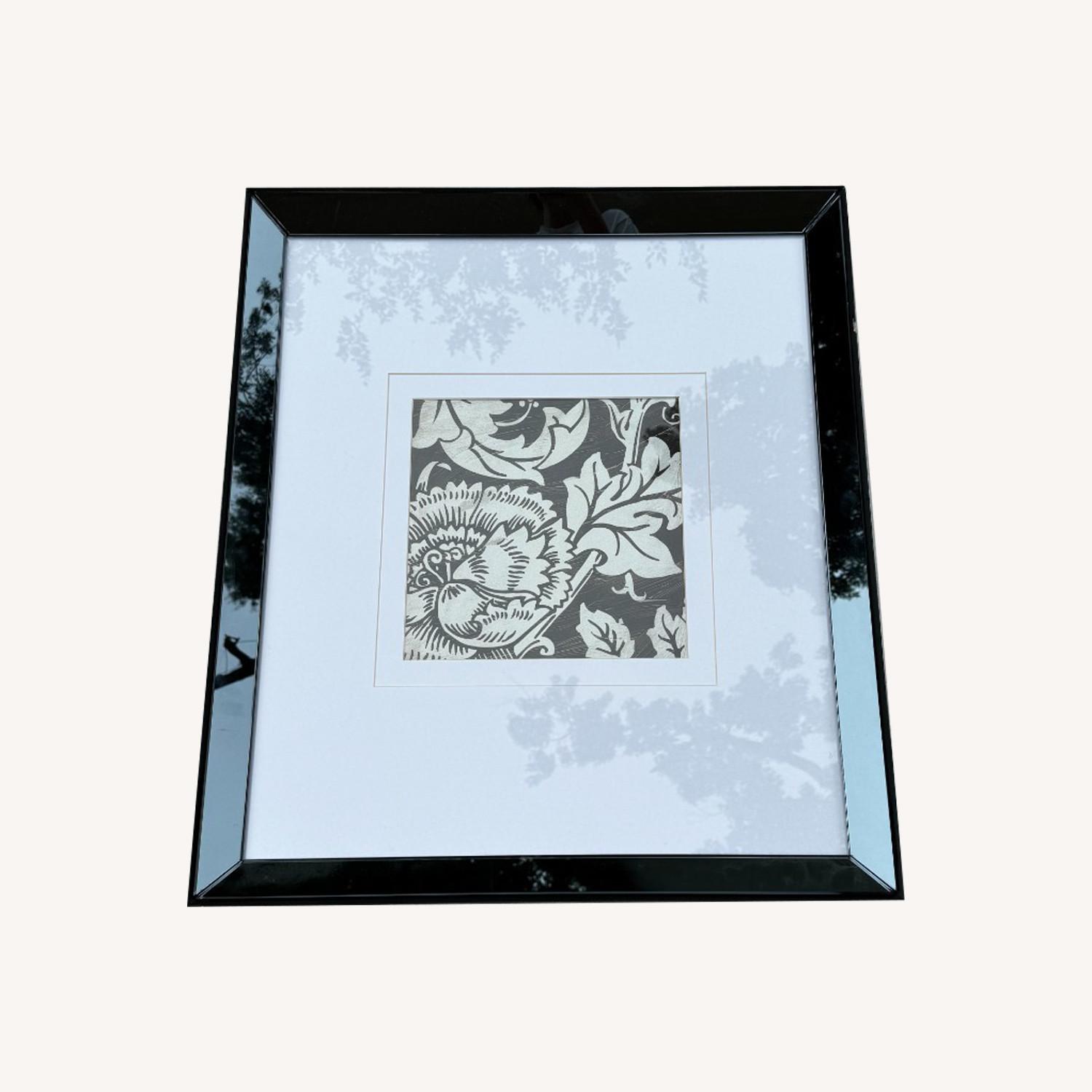 Antique Floral Motif - image-0