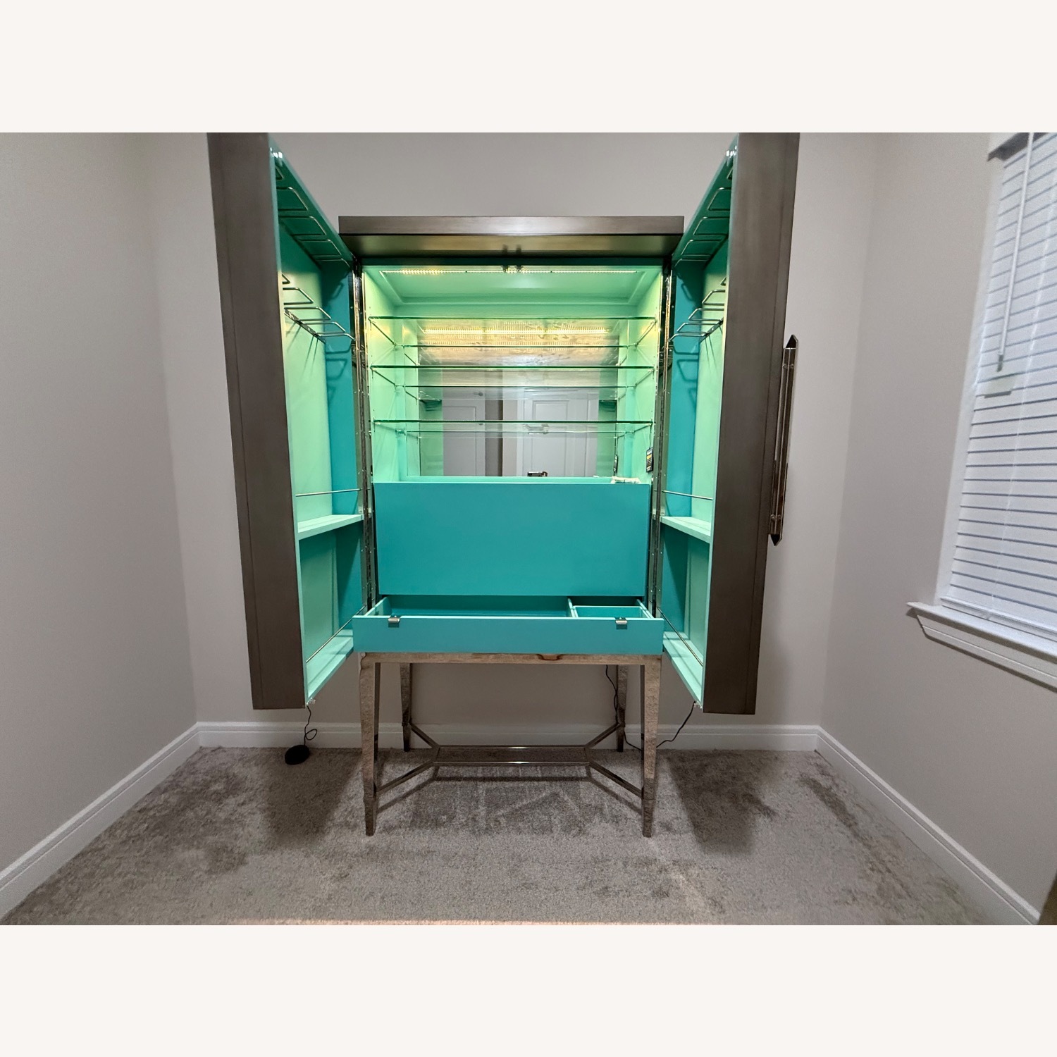 Lexington Ariana Cheval Bar Cabinet and Base - image-5