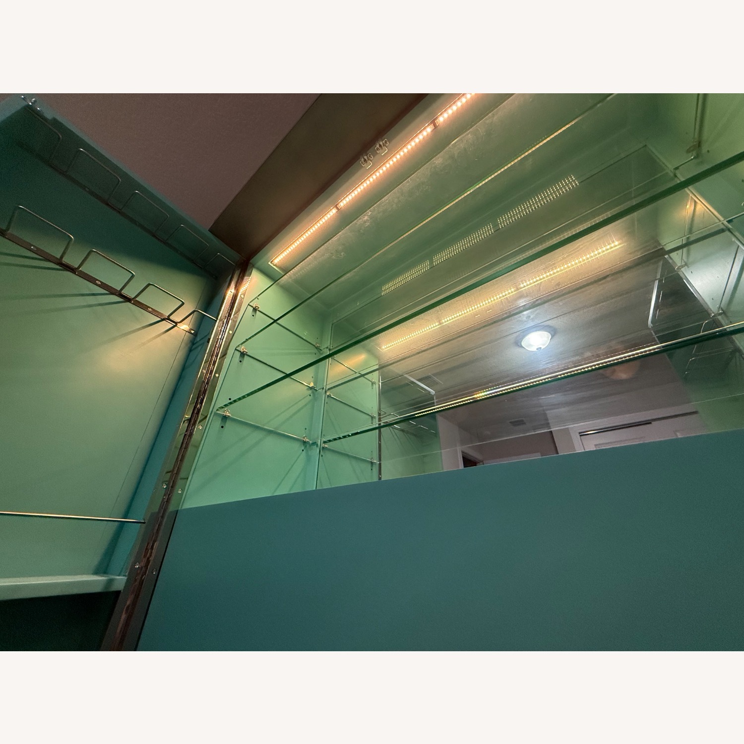 Lexington Ariana Cheval Bar Cabinet and Base - image-7