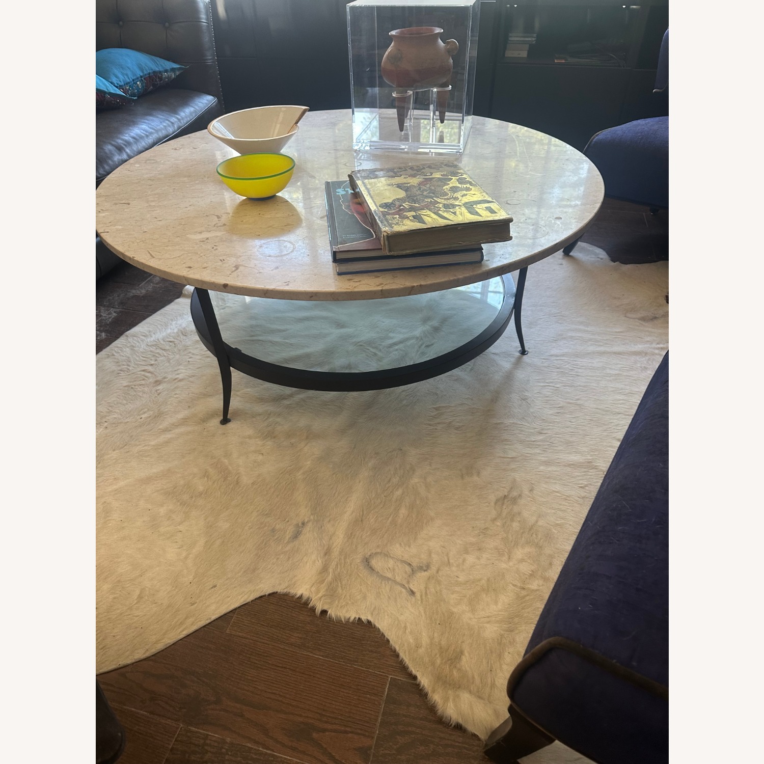 Crema De Marfil Marble Coffee Table Top With Base - image-1