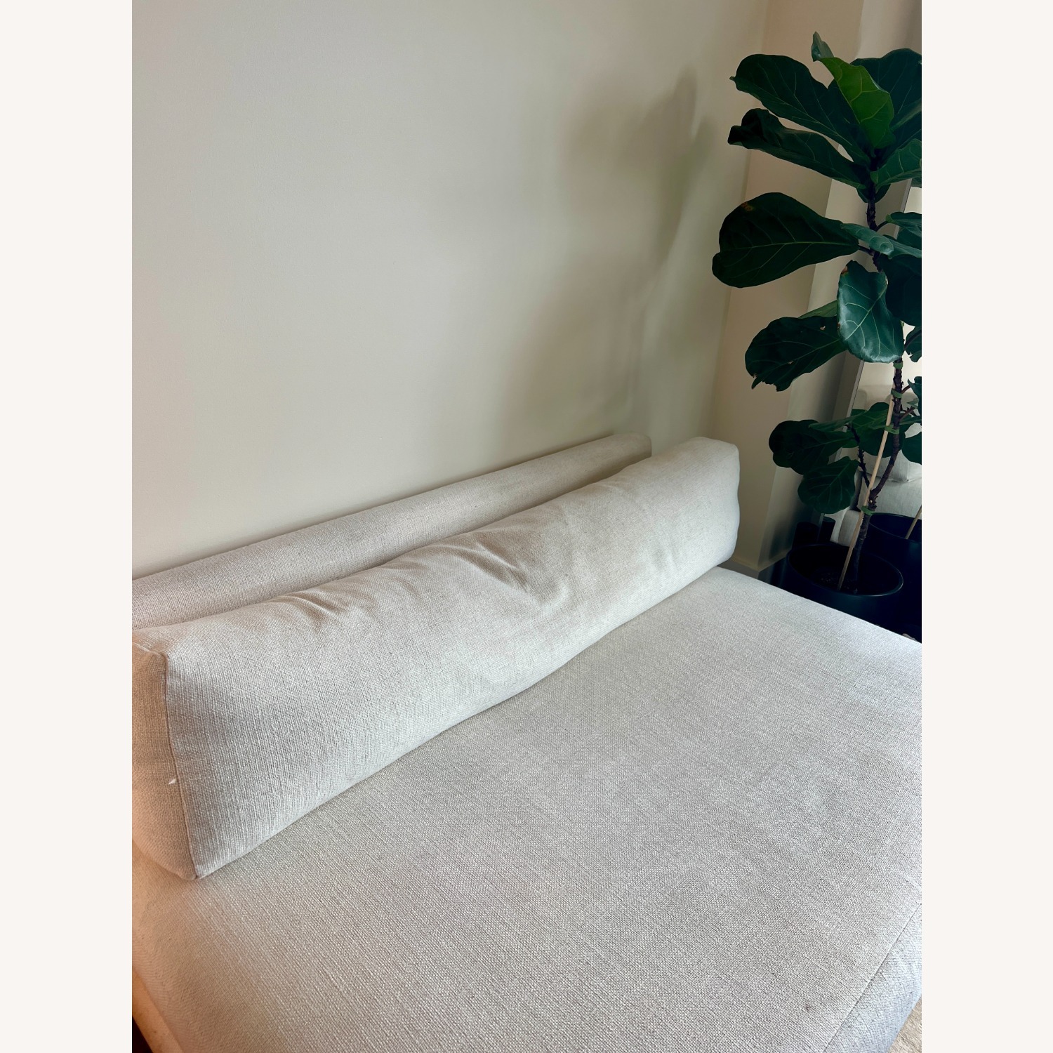 CB2 Deseo Loveseat - image-3