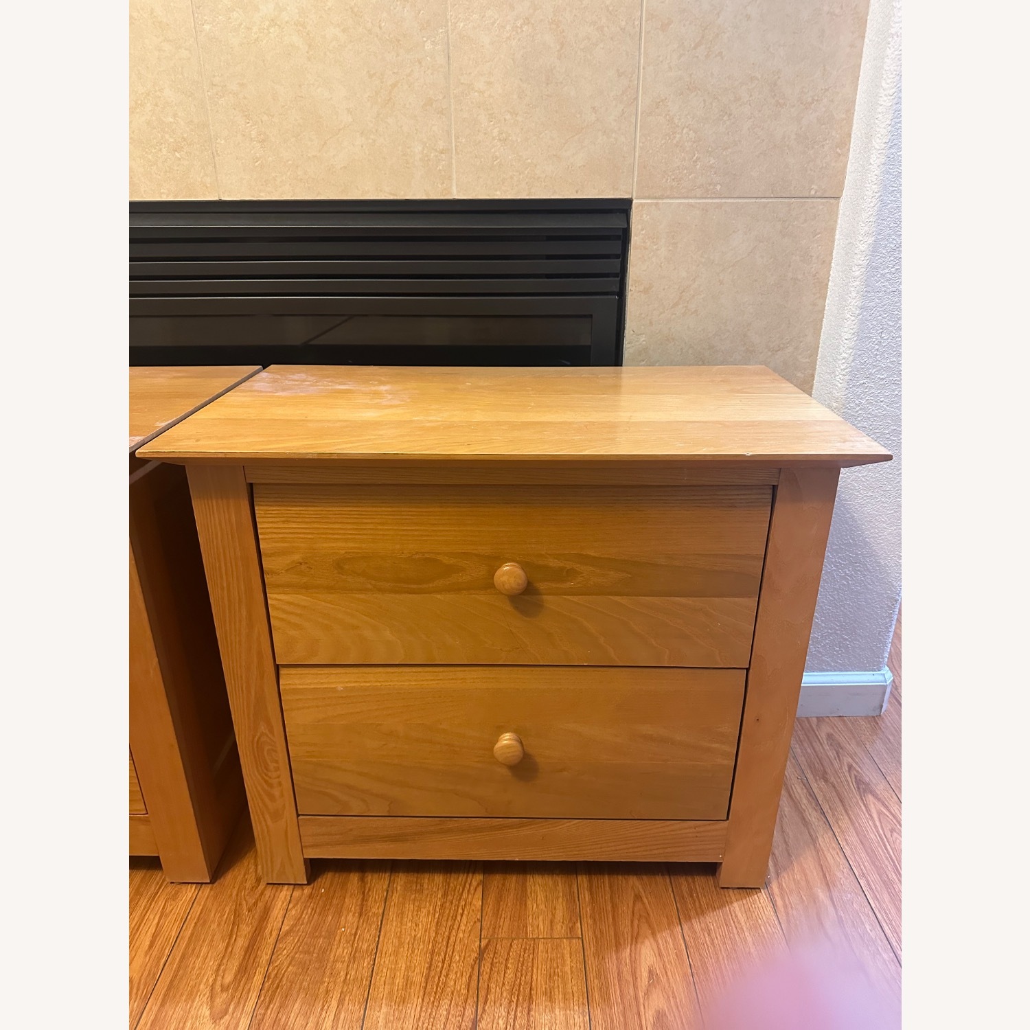 Thomasville Impressions End Table Set of Two - image-4