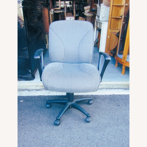 Used Rolling Desk Chair Gray Color Wheeled for sale on AptDeco