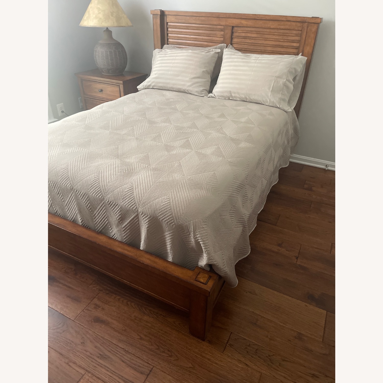 特大！キングサイズ 最高級ベッドフレームセット♪ ETHAN ALLEN 特大！キングサイズ 最高級ベッドフレームセット♪ ETHAN ALLEN