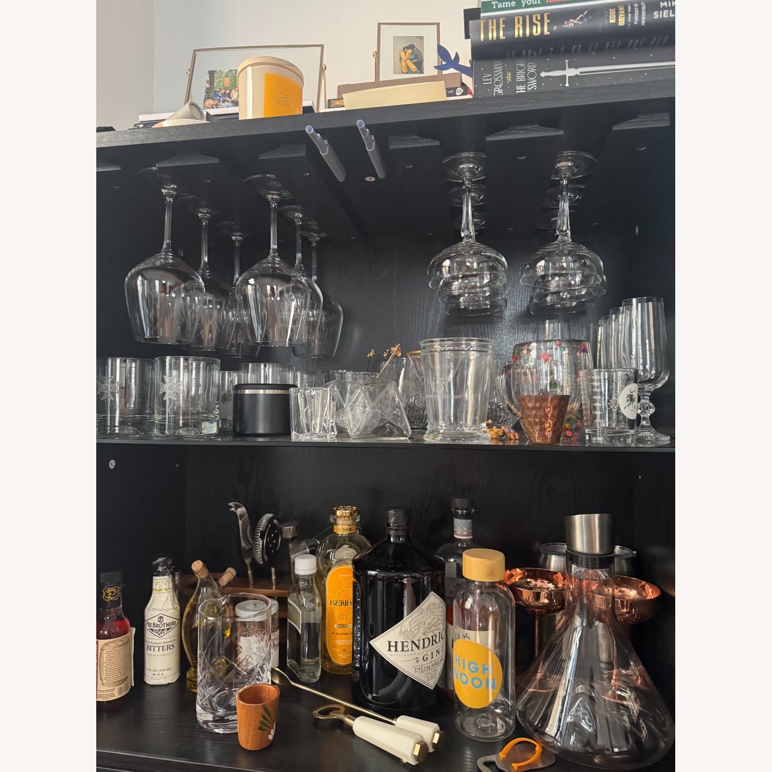 Wayfair Bernest 31.5" Bar Cabinet - image-4