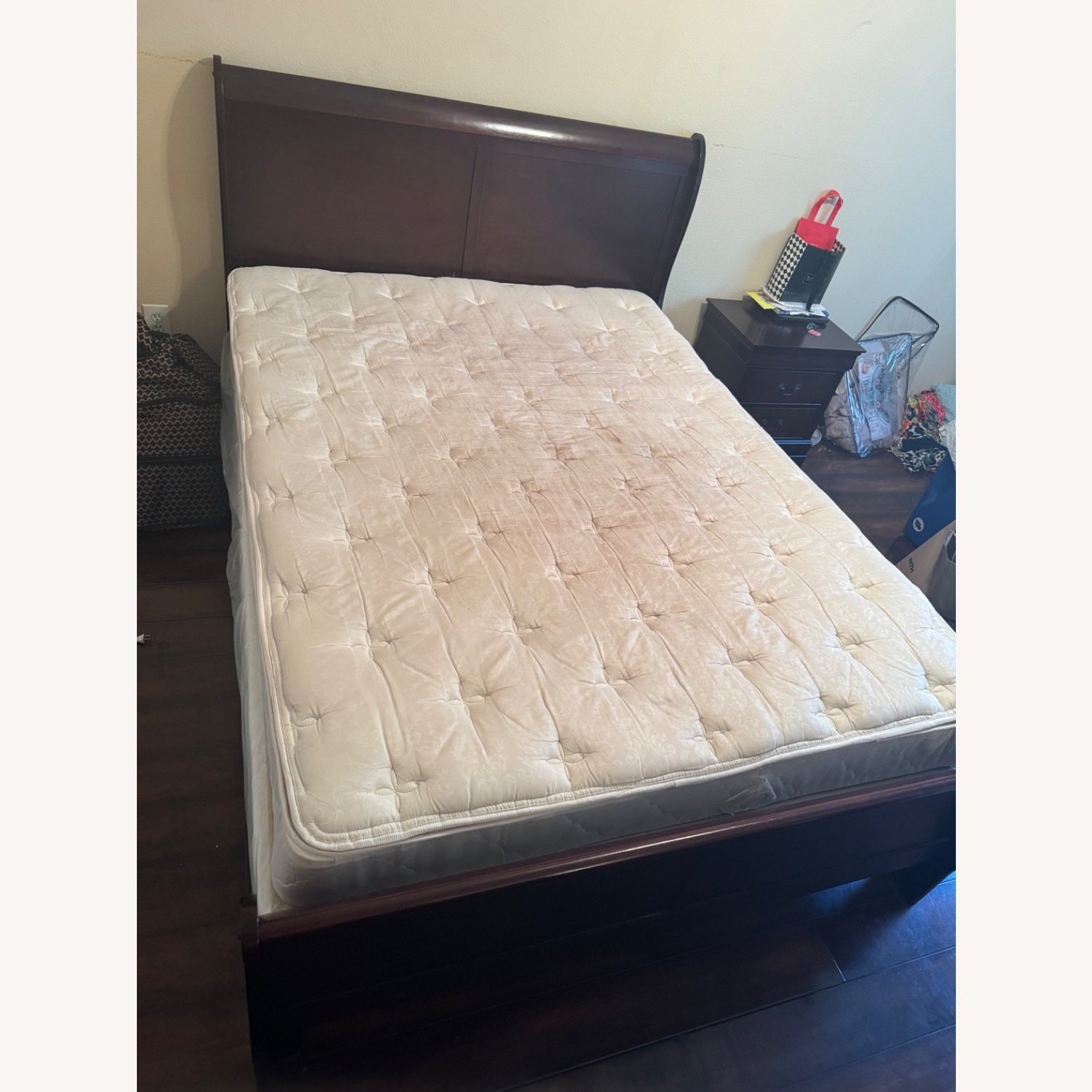 Dark Brown Wooden Queen Size Bed - image-3