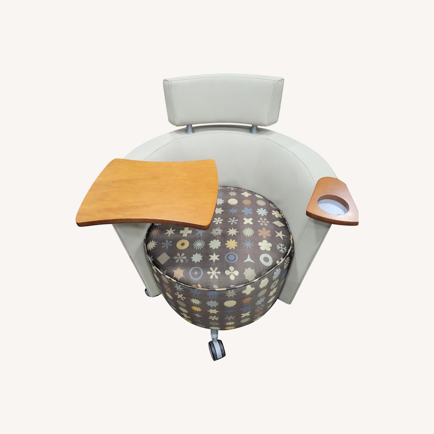 Haworth Hello Lounge Chair - image-0