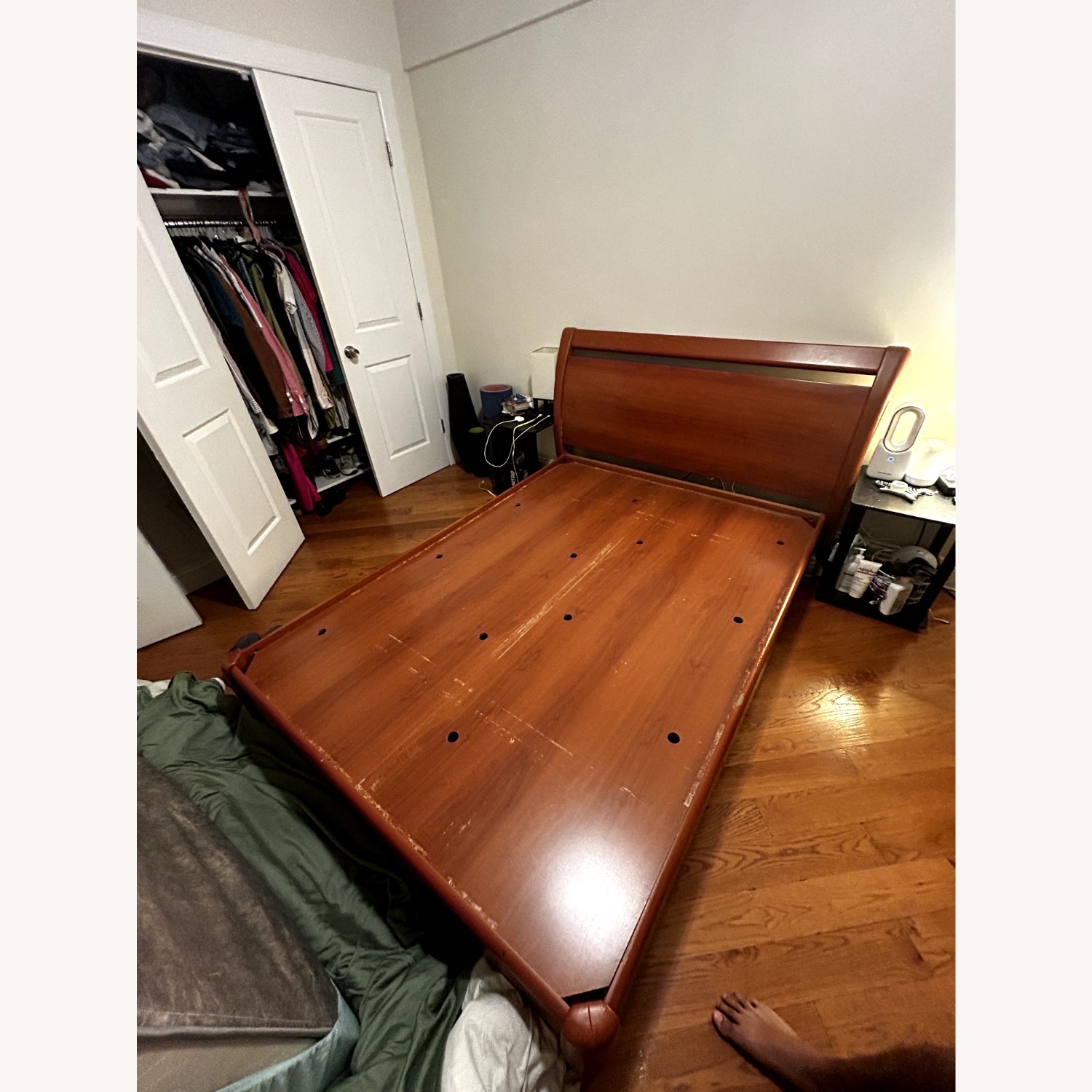 Antique Artisanal Twin-Sized Mattress Frame - image-0
