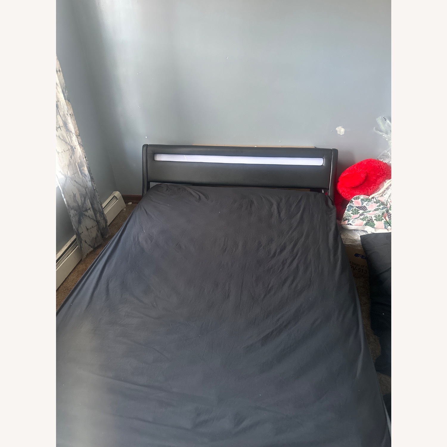 One Bedroom Bed - image-1