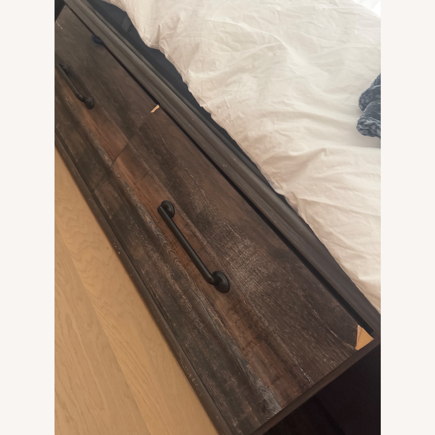 Drystan Queen Bed Frame With Storage - image-2