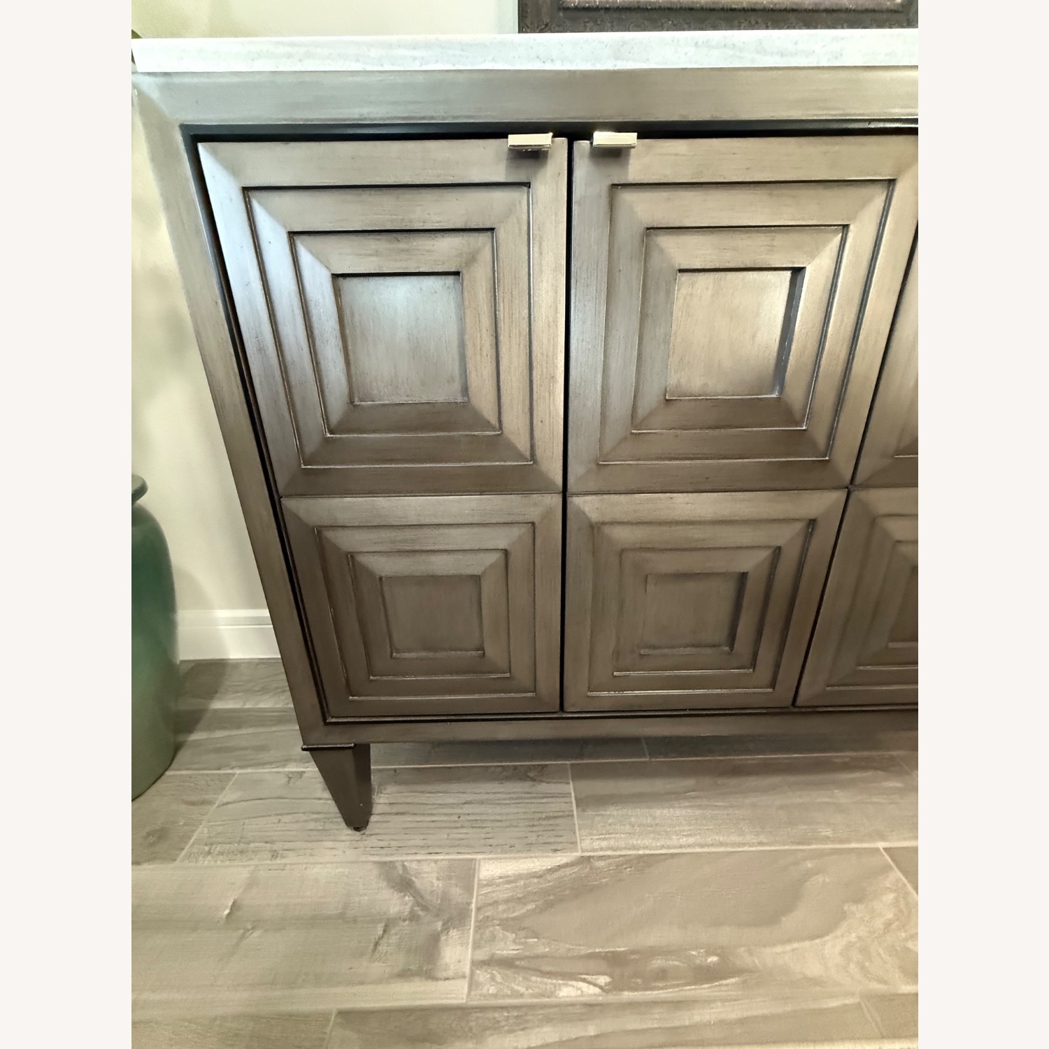 Lexington Ariana Domaine Hall Chest - image-6