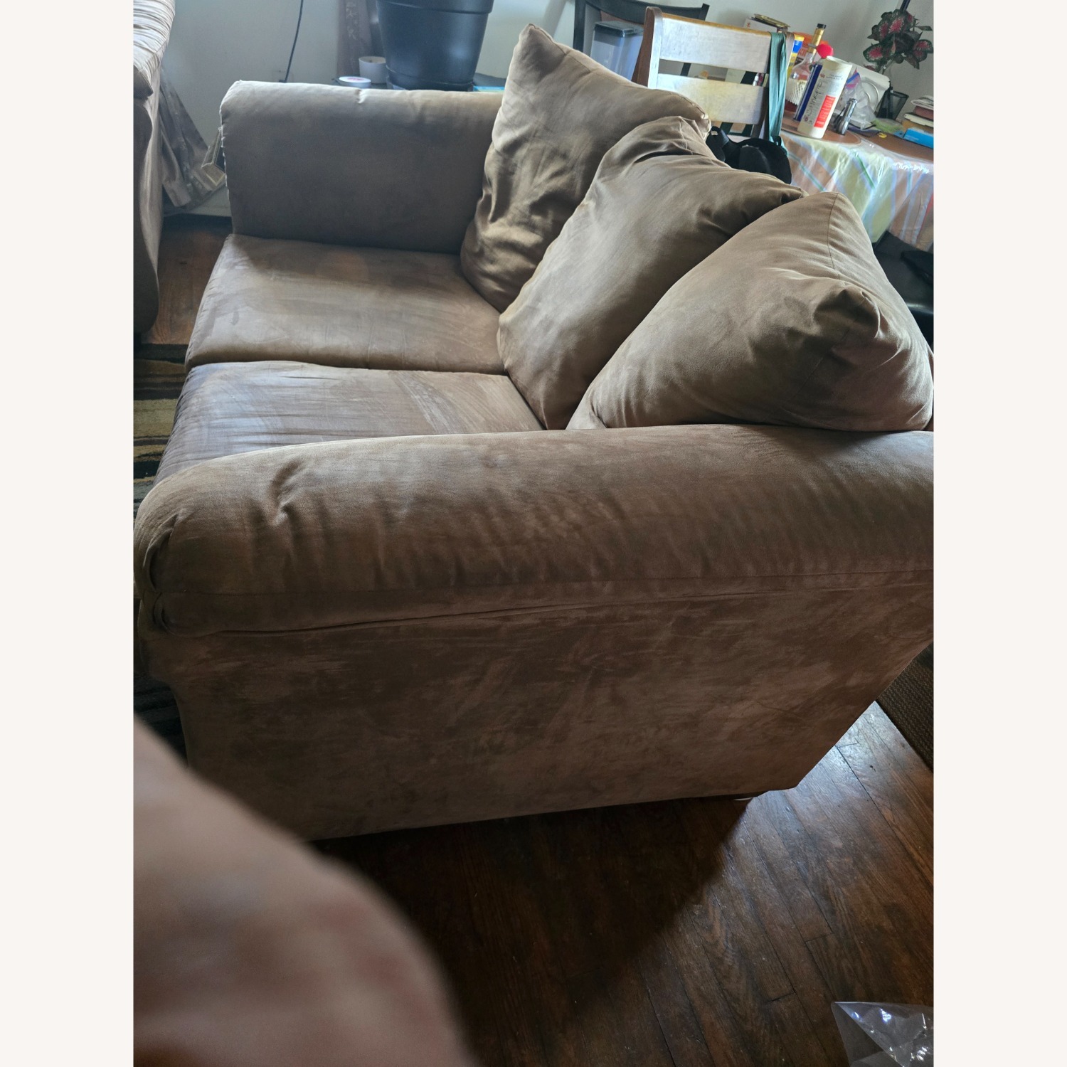 Ashley Darcy Loveseat - image-1