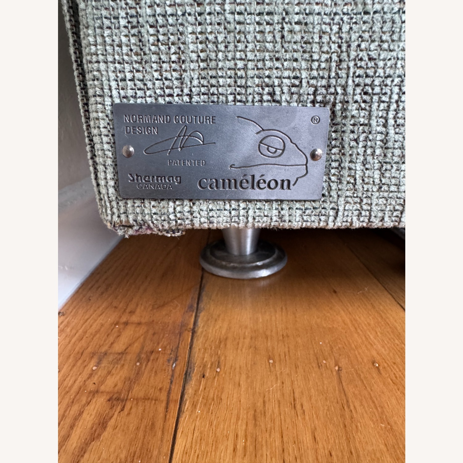 Normand Couture Designs Canada Chameleon Sofa - image-8