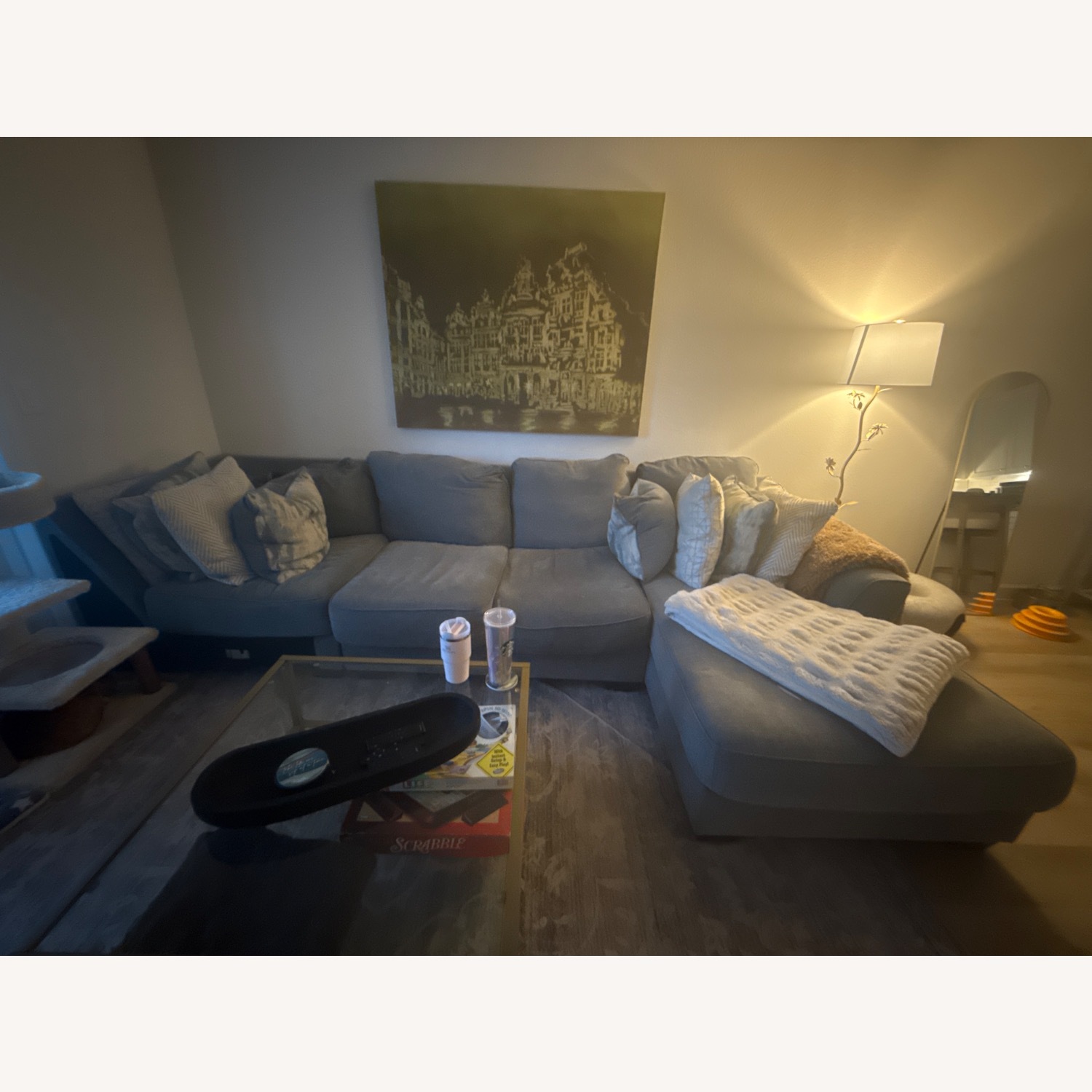 Erinsburg 2-Piece Sectional with Chaise - image-1