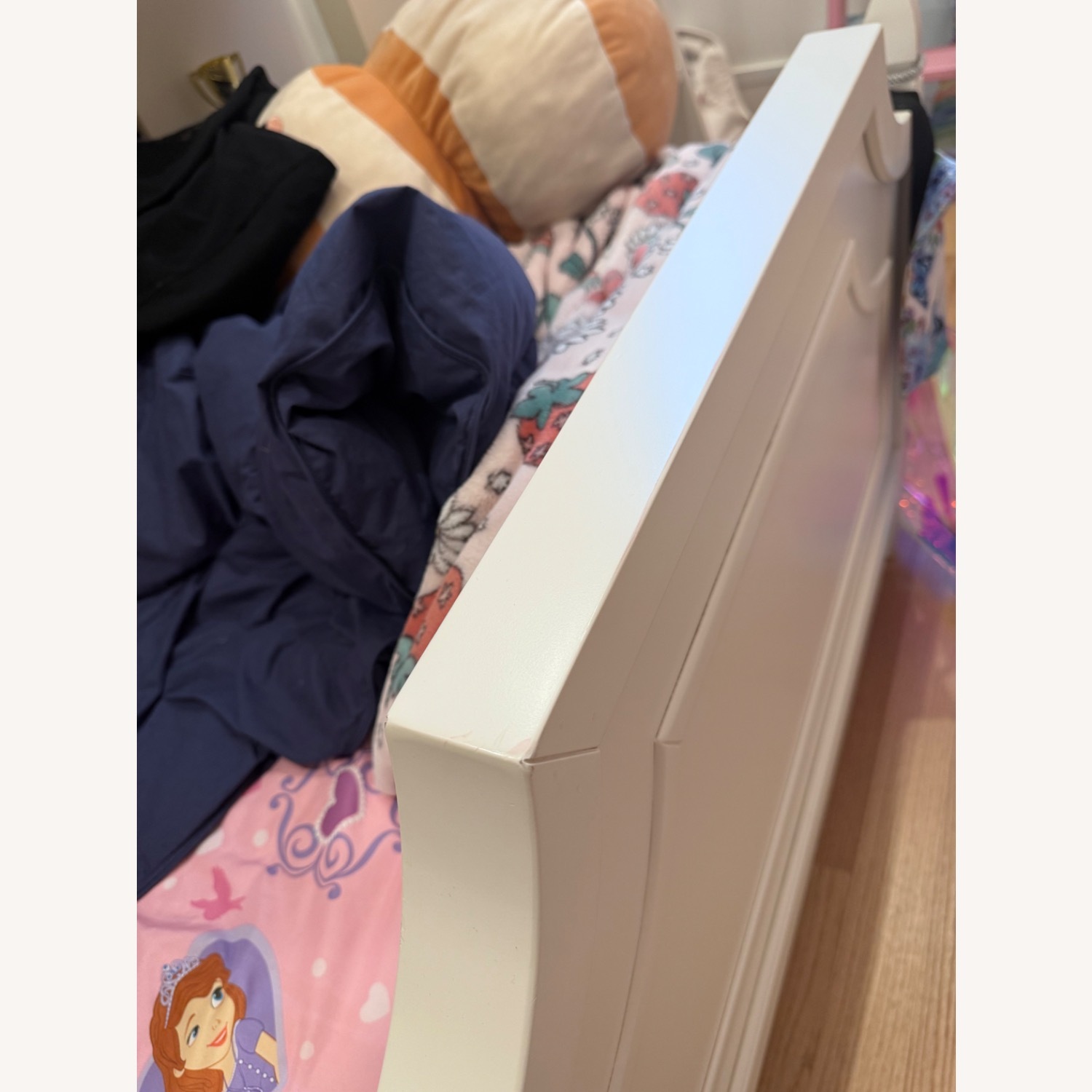 Ava Regency White Loft Bed Set - image-15