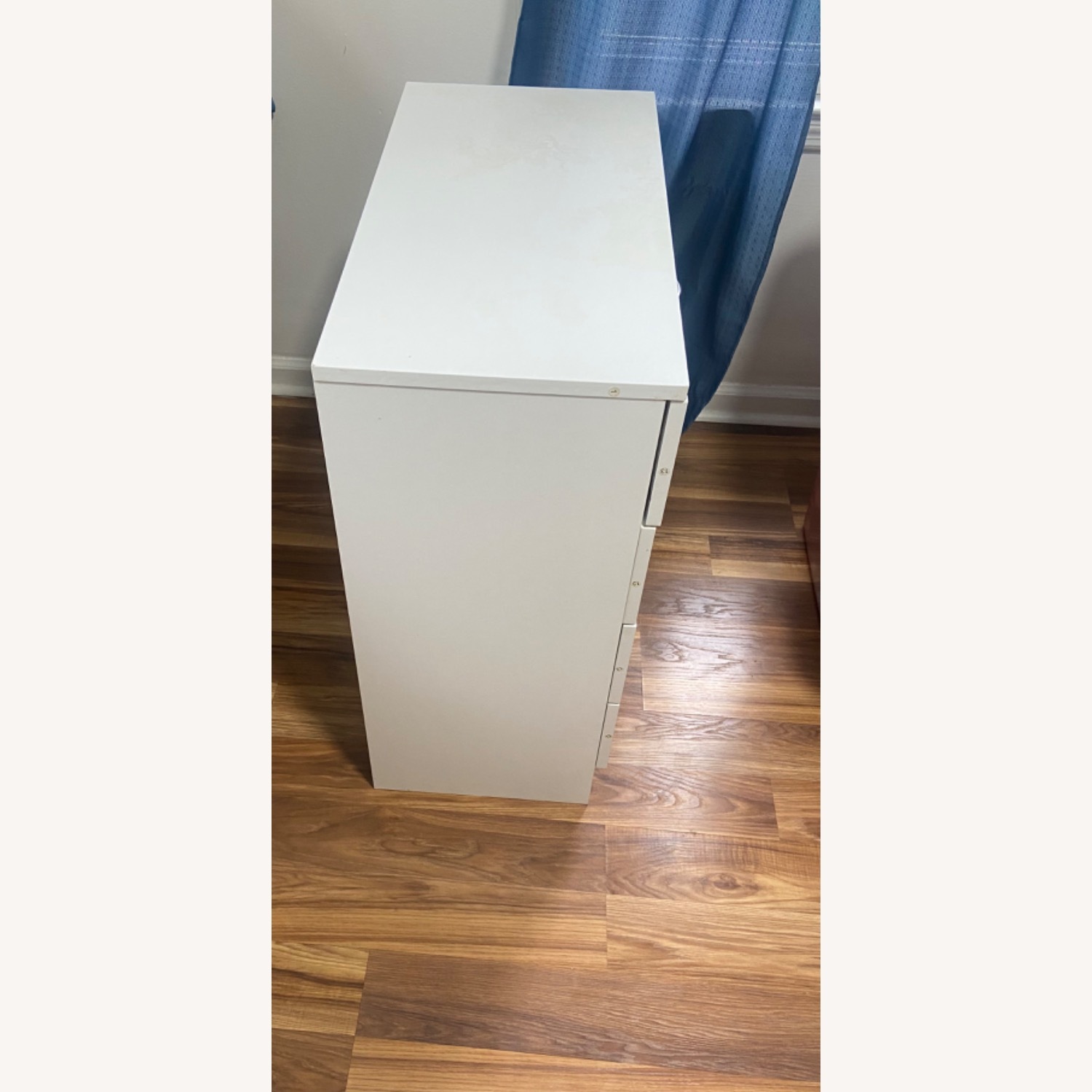 Small White Chesterdraw  - image-2
