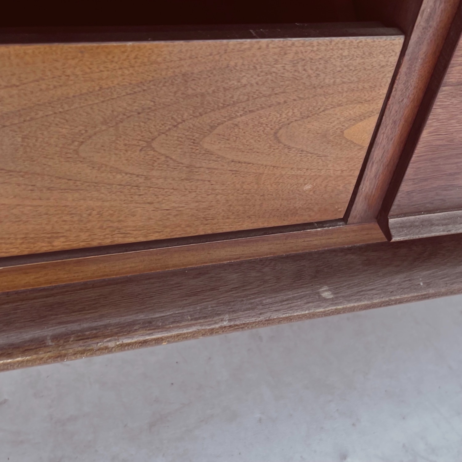 Mid-Century Dresser by United Furniture - image-16