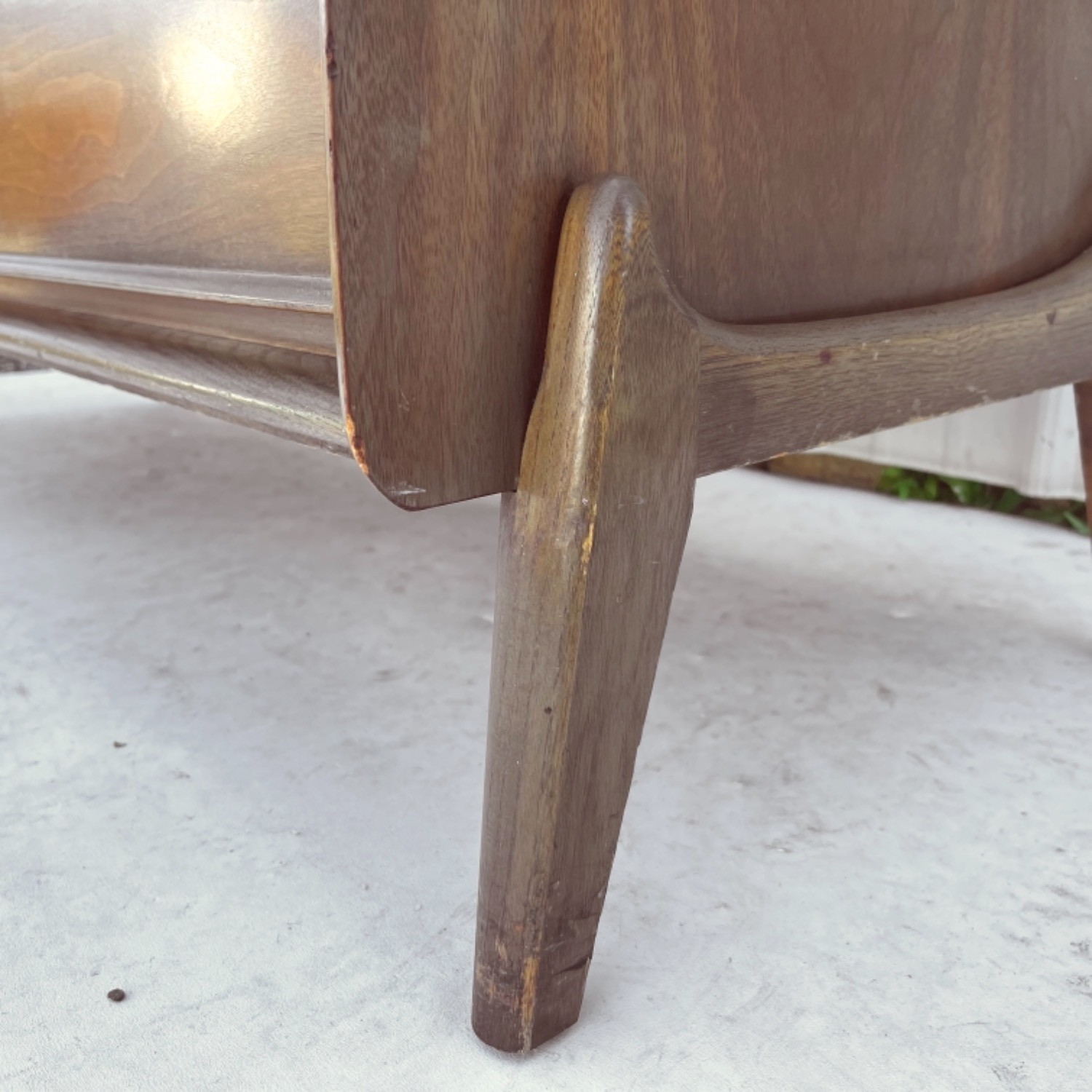 Mid-Century Dresser by United Furniture - image-13