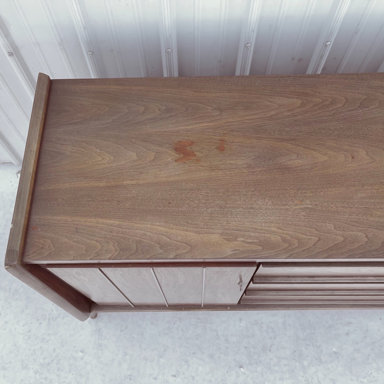 Mid-Century Dresser by United Furniture - image-10