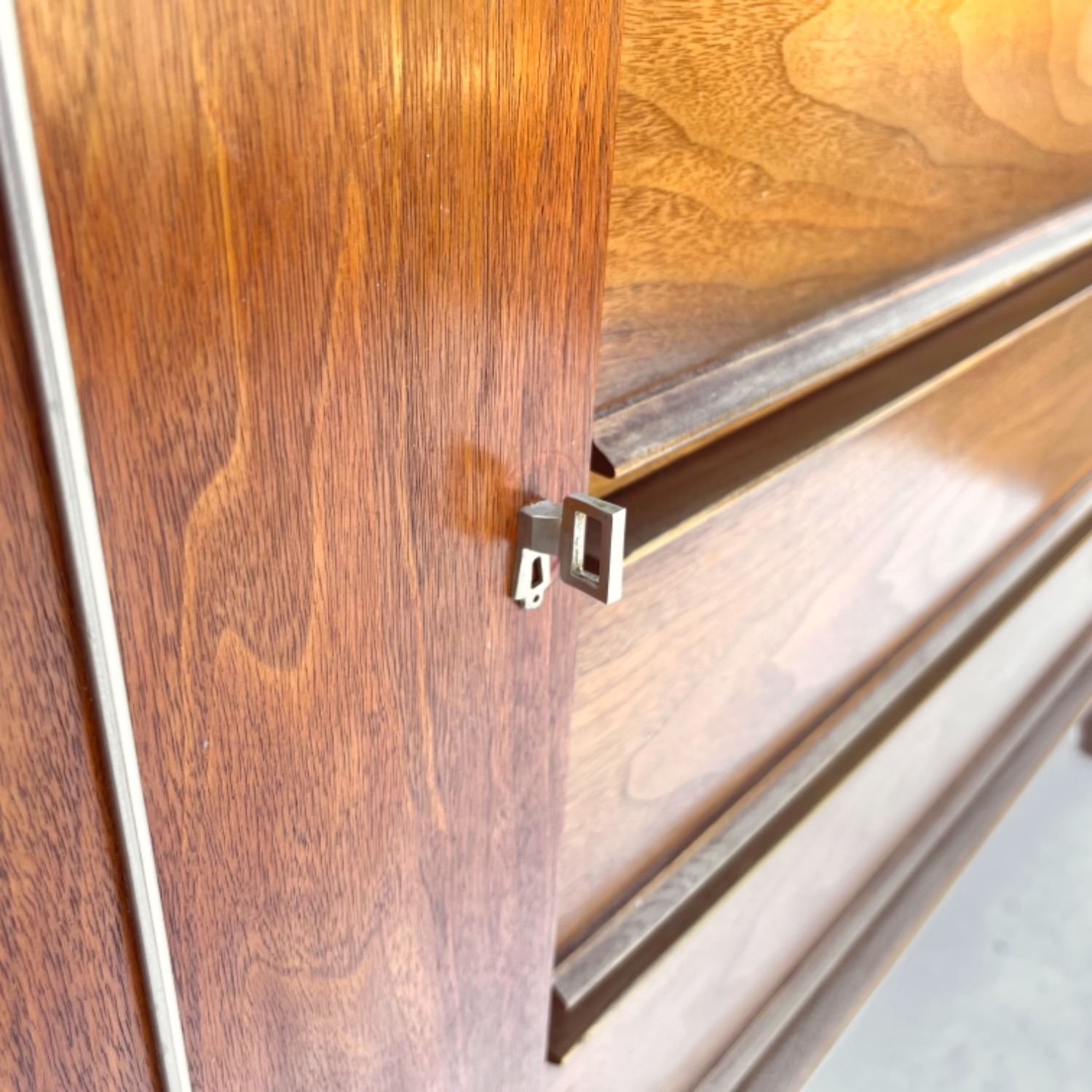 Mid-Century Dresser by United Furniture - image-7