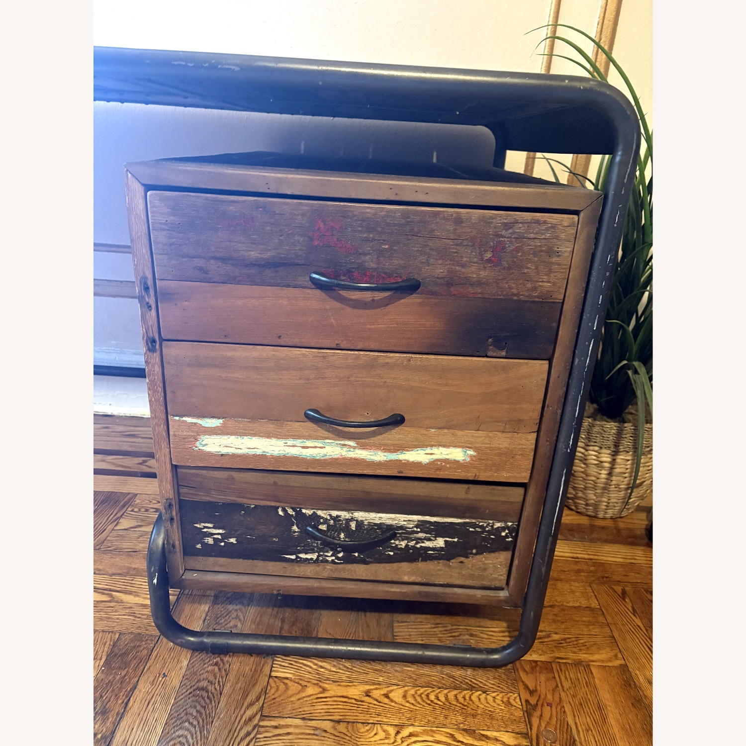 Industrial Pipe and Reclaimed Wood Desk - image-4