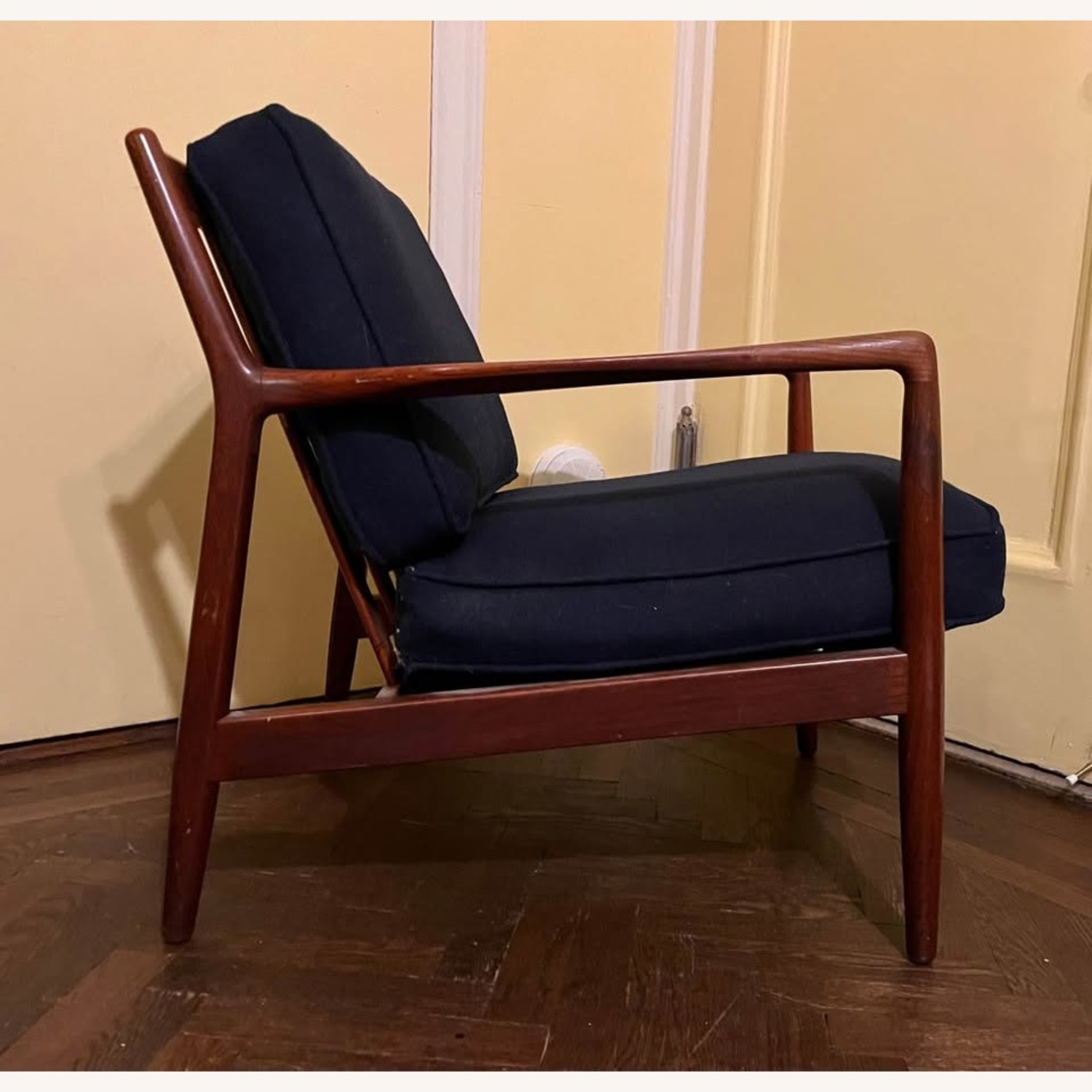 Dux MCM Mid-Century Modern Original Teak Chair - image-2
