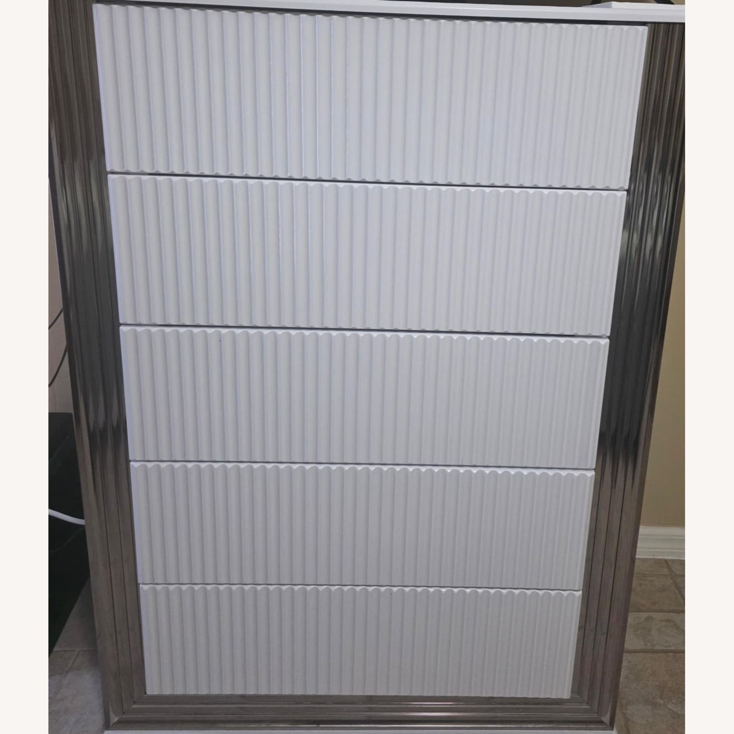 Kane's King Bed - image-2