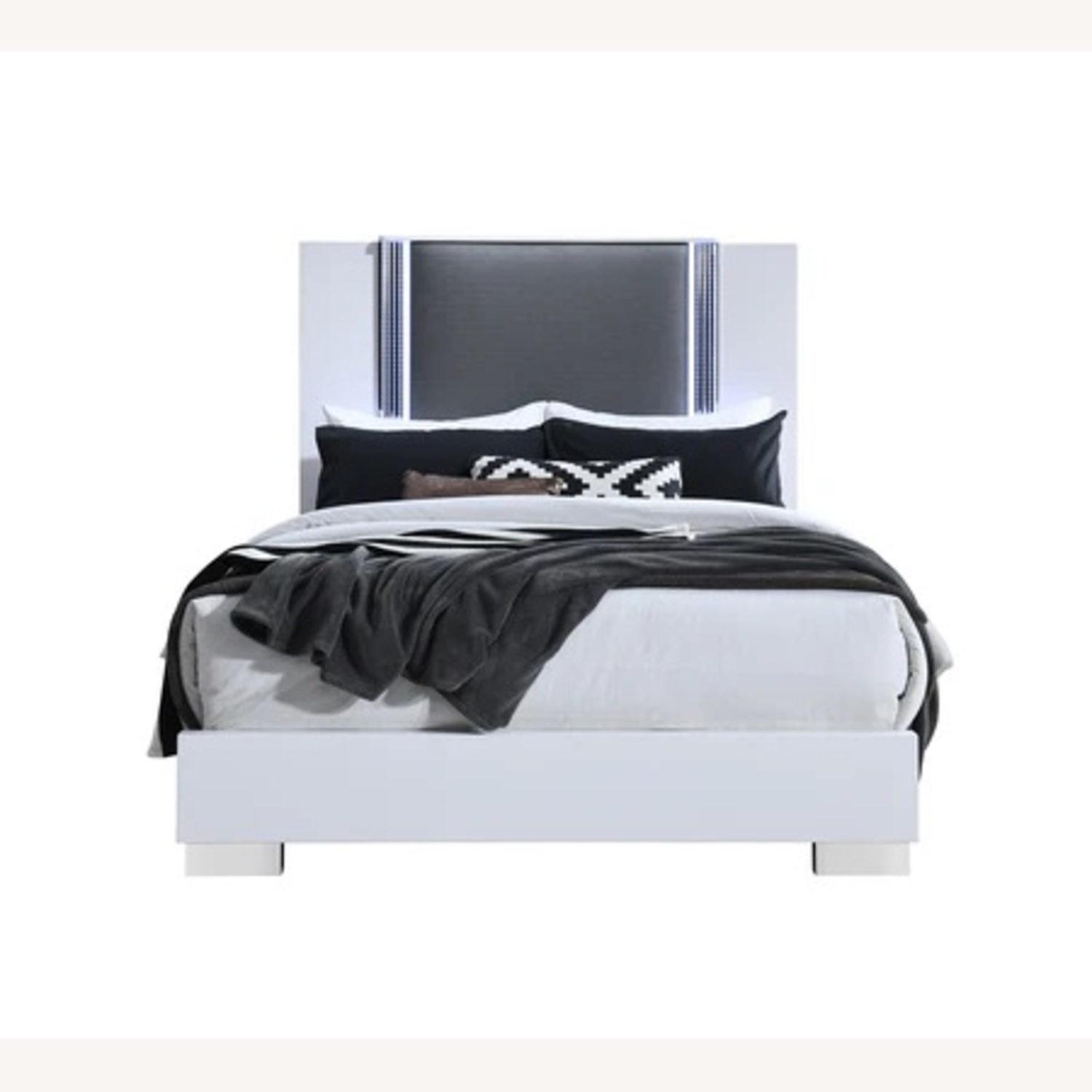 Kane's King Bed - image-5